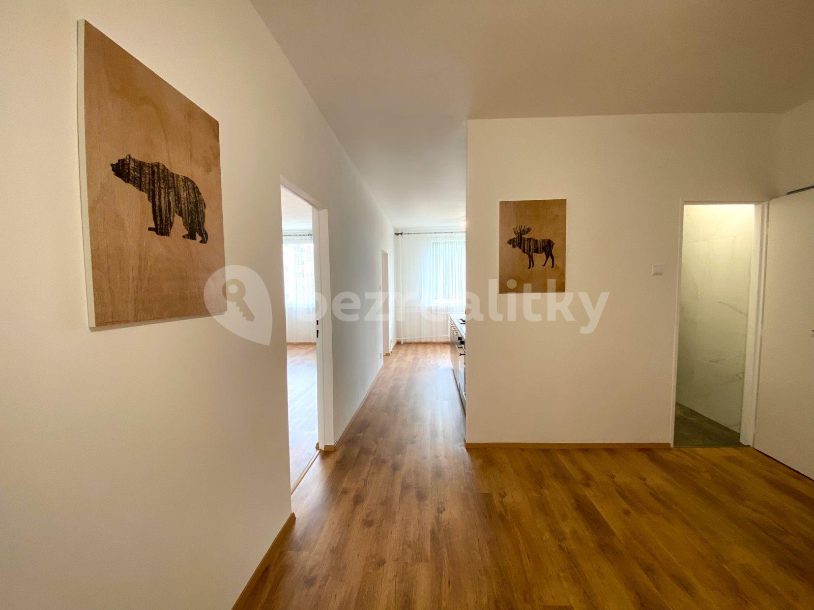 2 bedroom flat to rent, 72 m², U Pivovarské zahrady, Ústí nad Labem, Ústecký Region