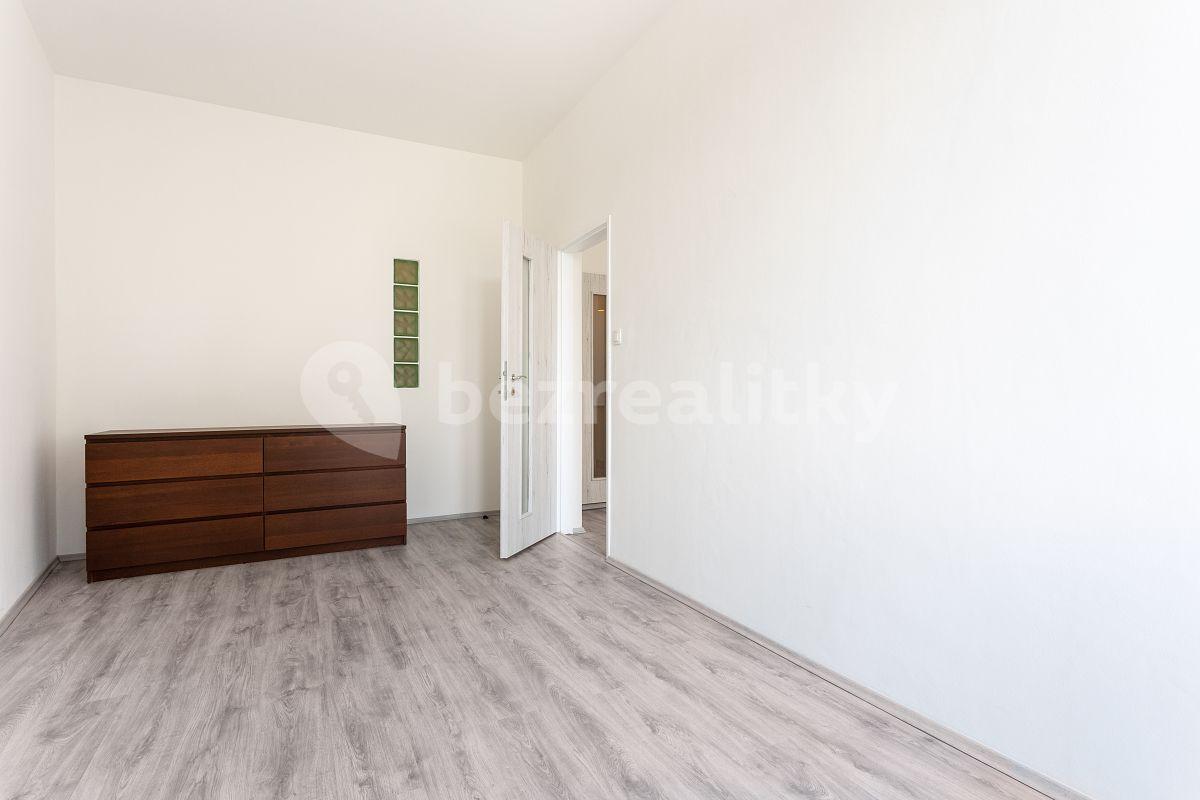 1 bedroom with open-plan kitchen flat to rent, 36 m², Davídkova, Prague, Prague