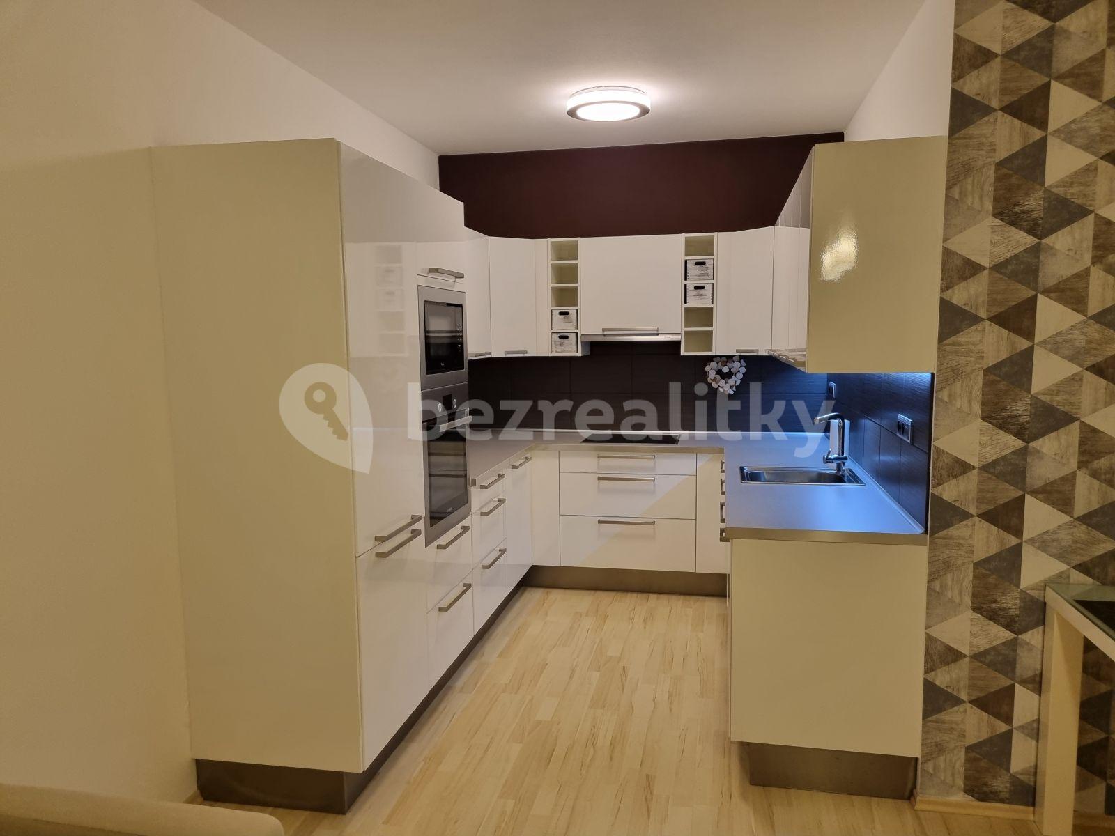 1 bedroom with open-plan kitchen flat to rent, 53 m², Jurkovičova, Prague, Prague