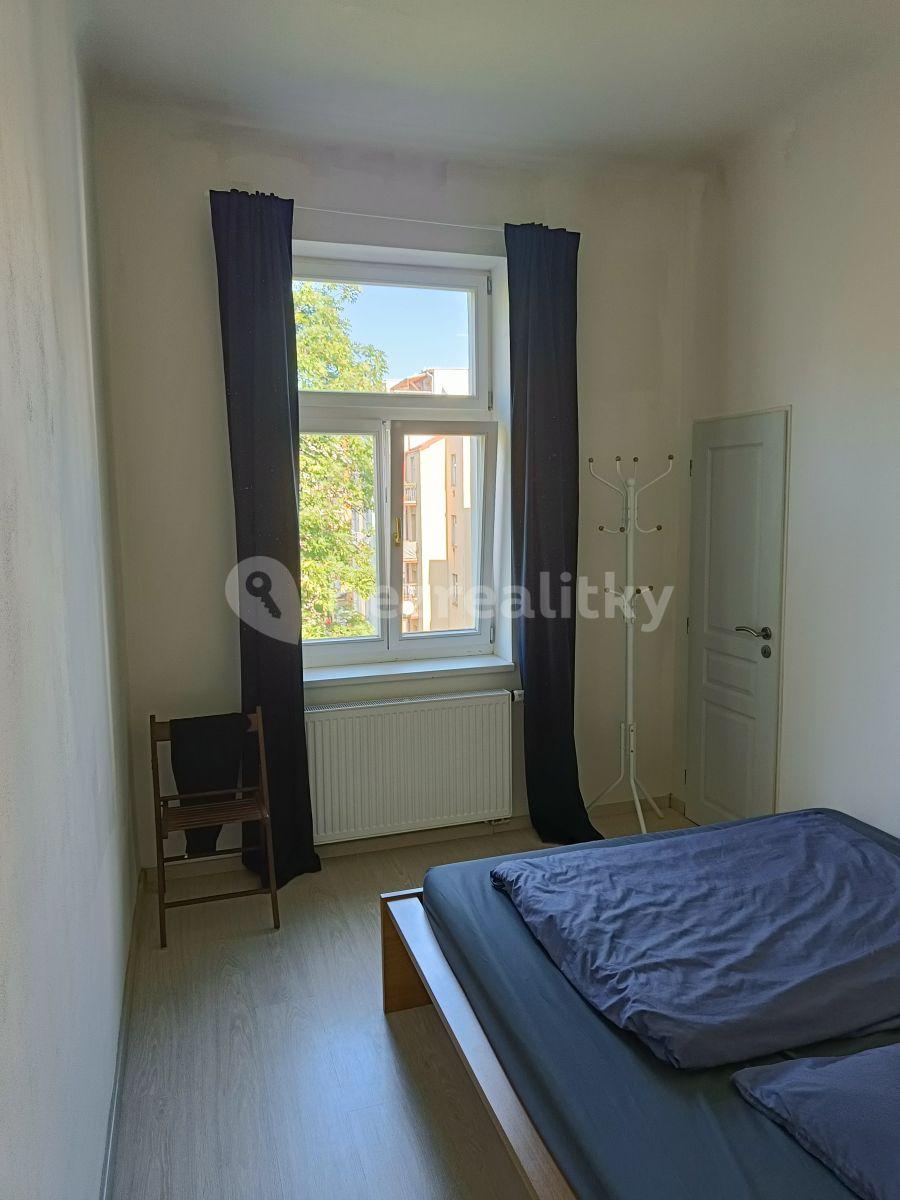 1 bedroom with open-plan kitchen flat to rent, 40 m², Ondříčkova, Prague, Prague