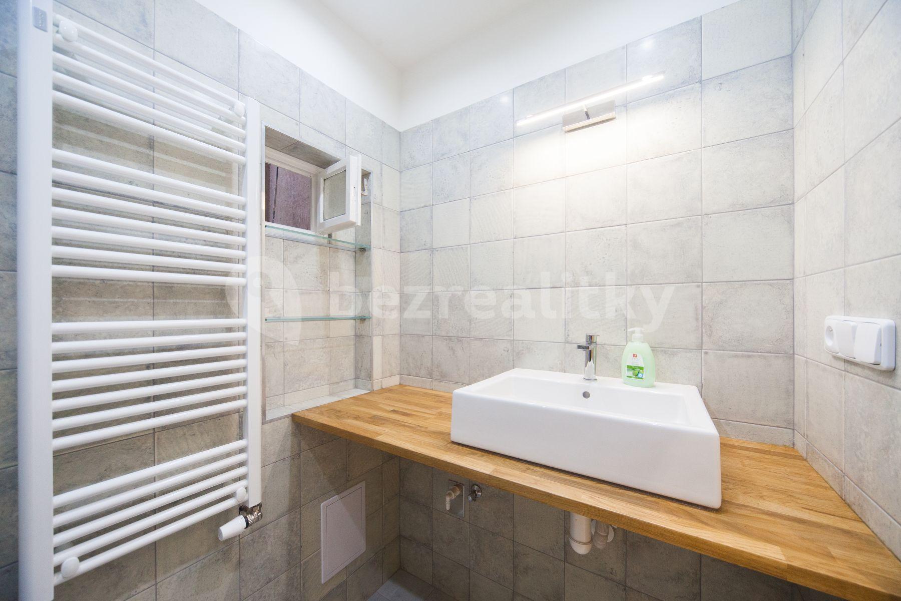 2 bedroom flat to rent, 45 m², Šestidomí, Prague, Prague