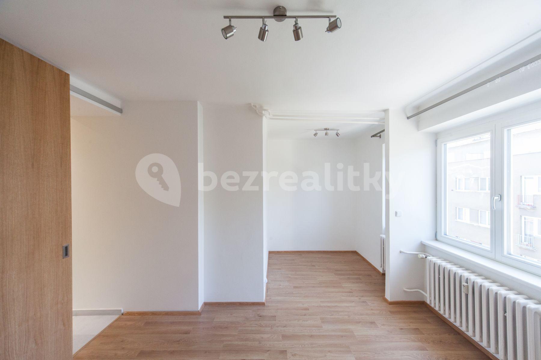 2 bedroom flat to rent, 45 m², Šestidomí, Prague, Prague