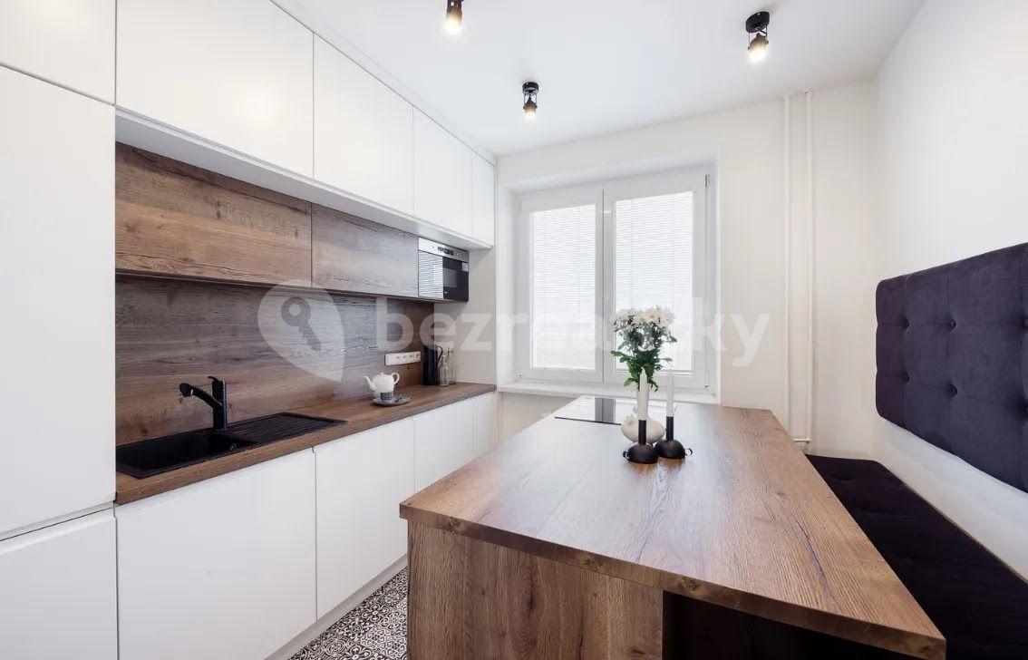 3 bedroom flat to rent, 68 m², Křižíkova, Ostrava, Moravskoslezský Region