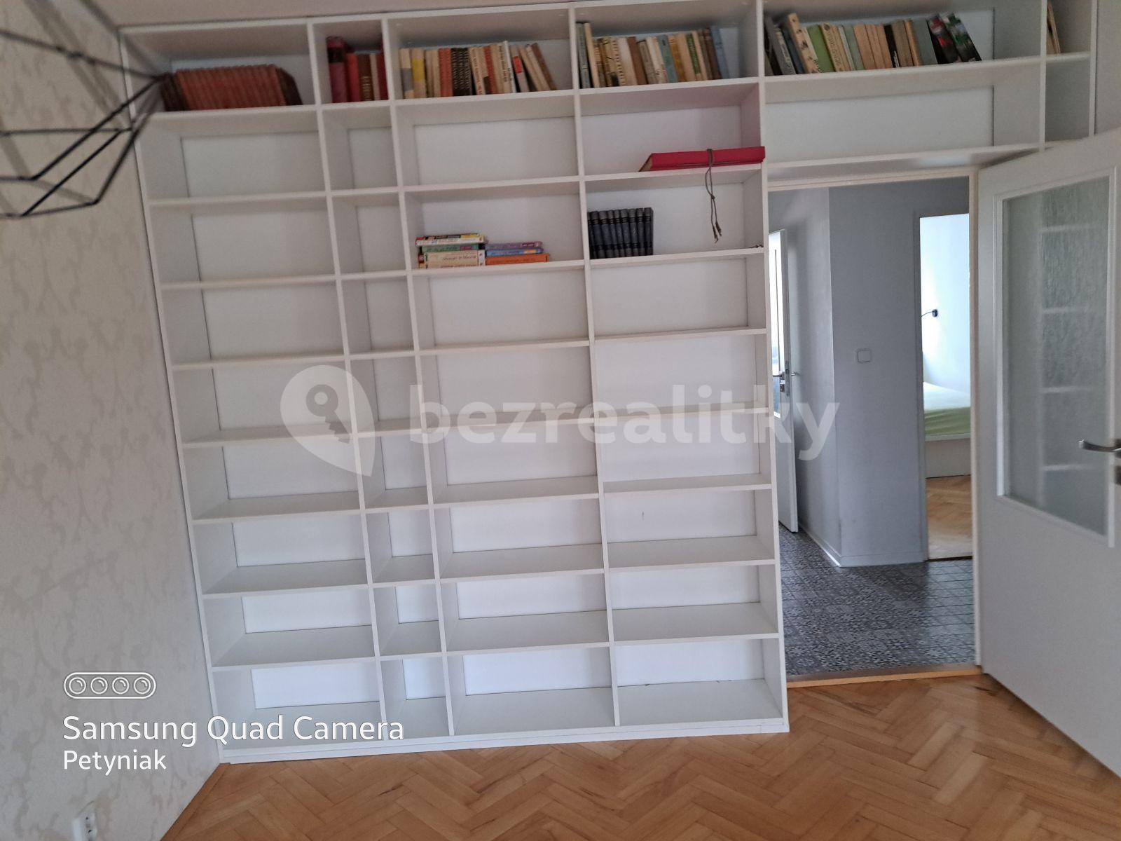 3 bedroom flat to rent, 68 m², Křižíkova, Ostrava, Moravskoslezský Region