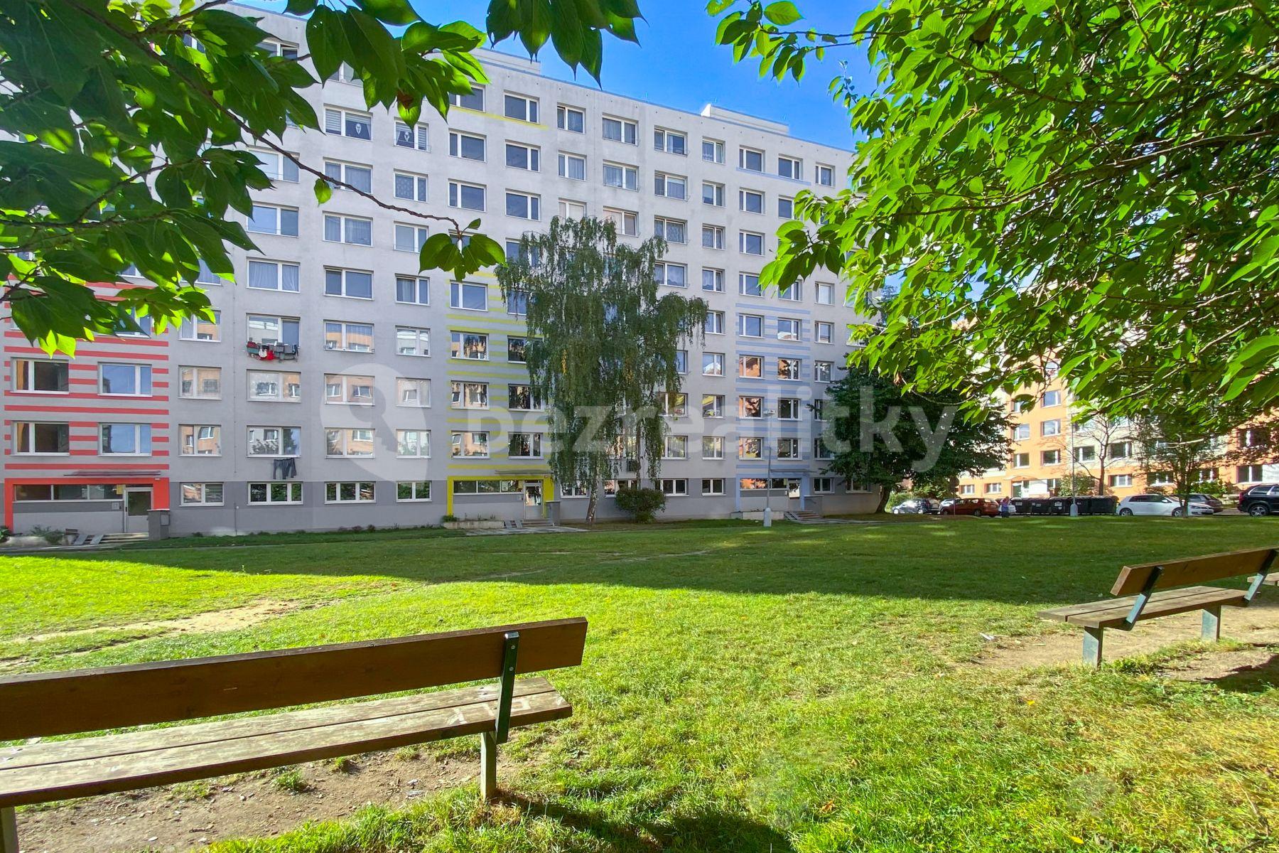 1 bedroom with open-plan kitchen flat to rent, 42 m², Francouzská, Kladno, Středočeský Region