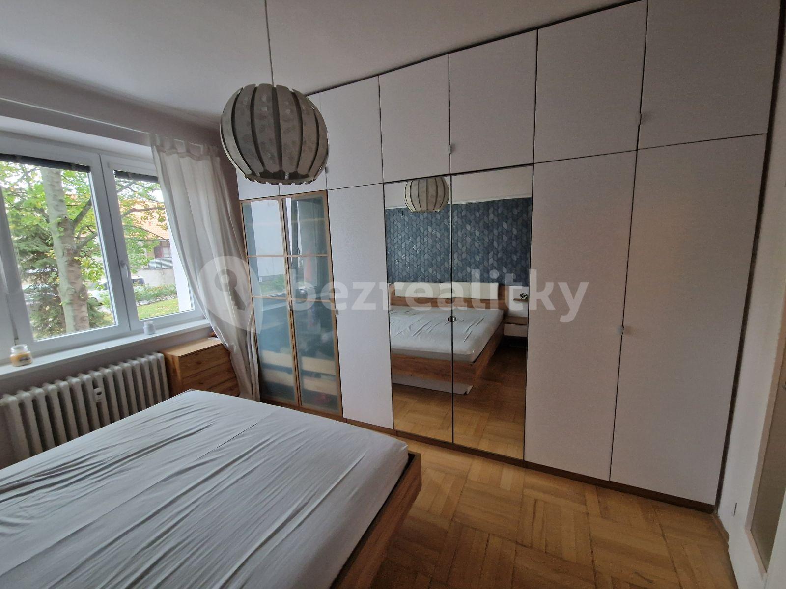 3 bedroom flat to rent, 73 m², Chlumčanského, Prague, Prague