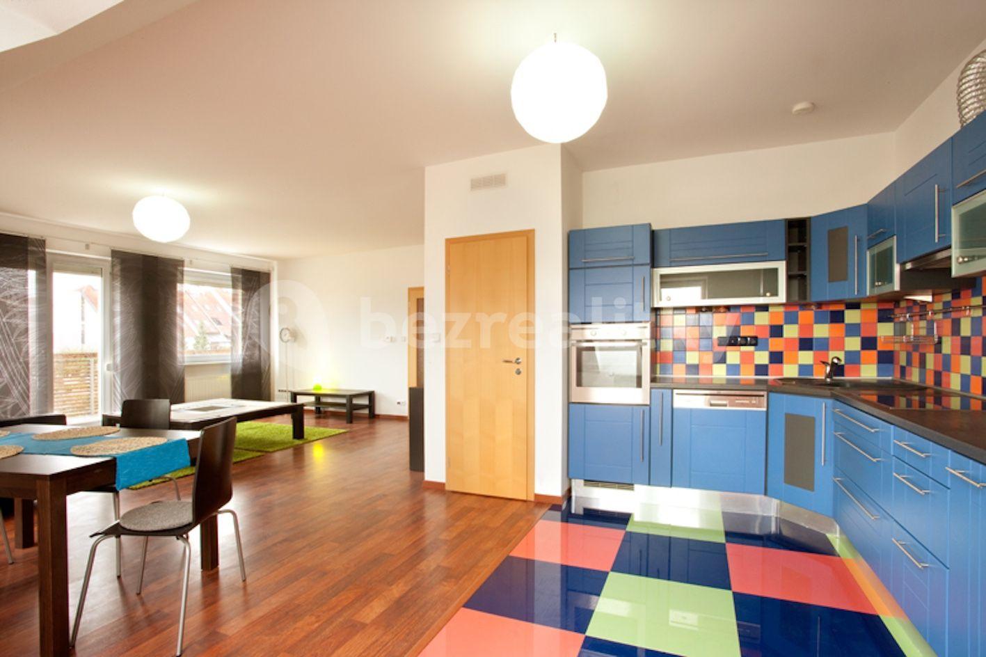 2 bedroom with open-plan kitchen flat for sale, 125 m², Na Fialce Ⅱ, Prague, Prague