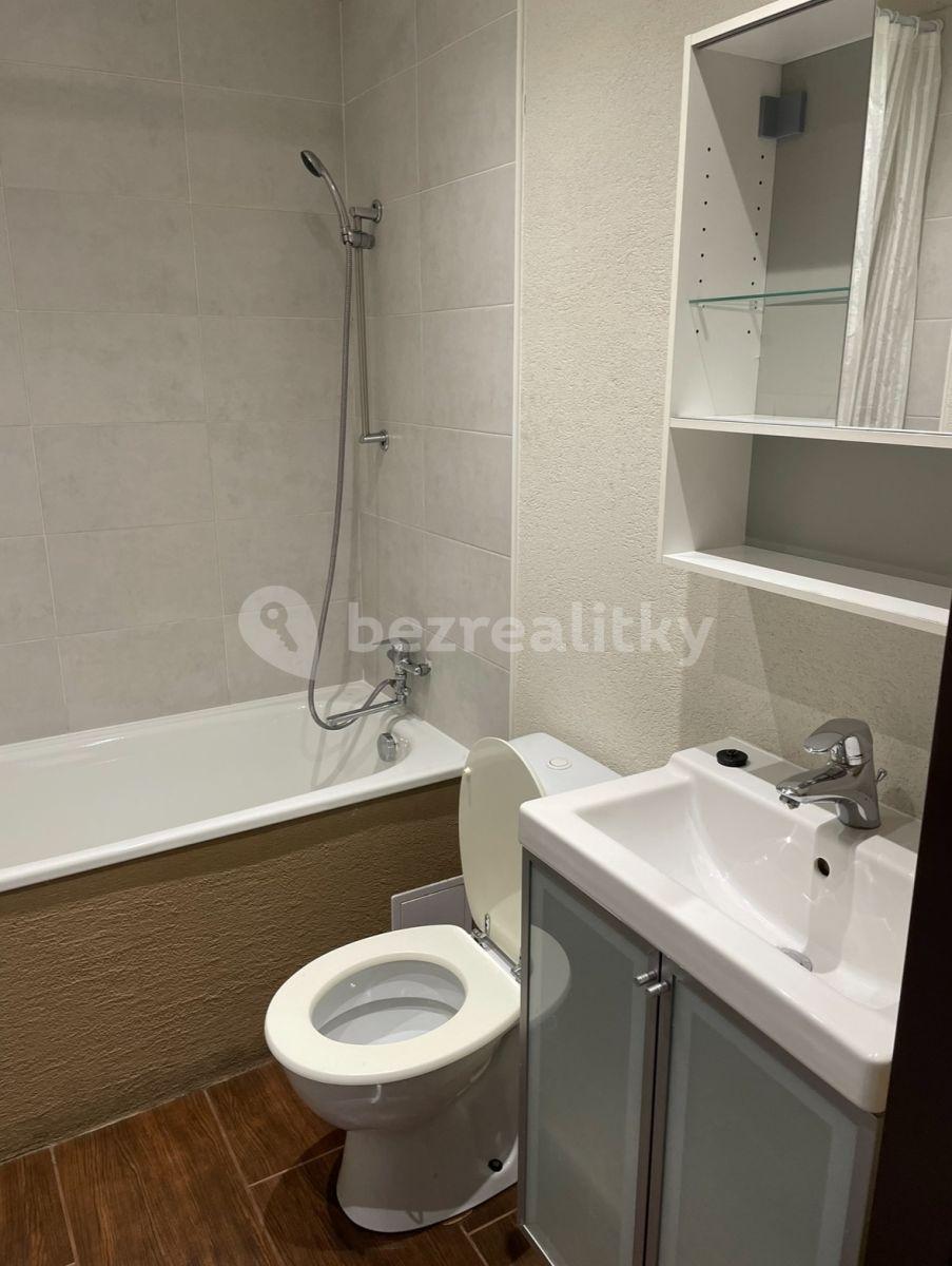 1 bedroom flat to rent, 35 m², Osuského, Petržalka, Bratislavský Region