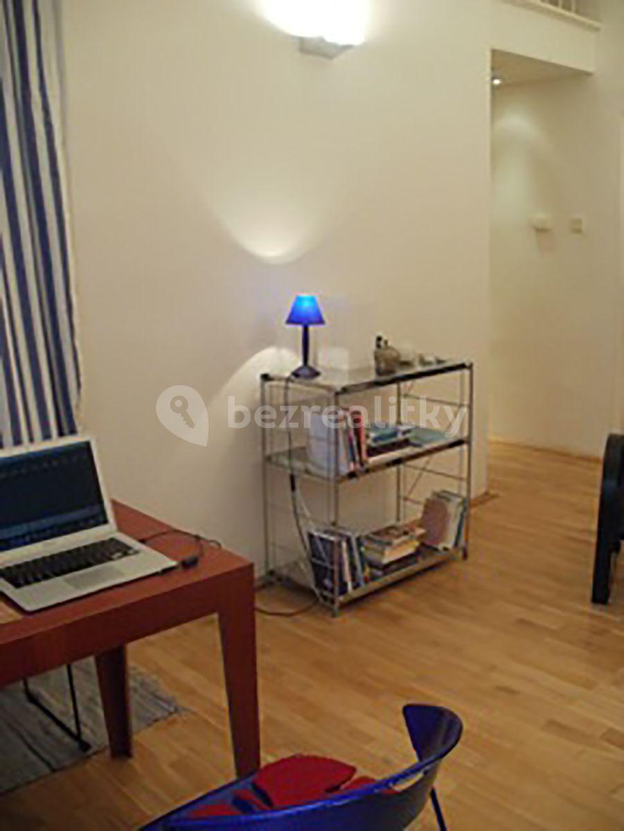 2 bedroom with open-plan kitchen flat to rent, 73 m², Roháčova, Prague, Prague