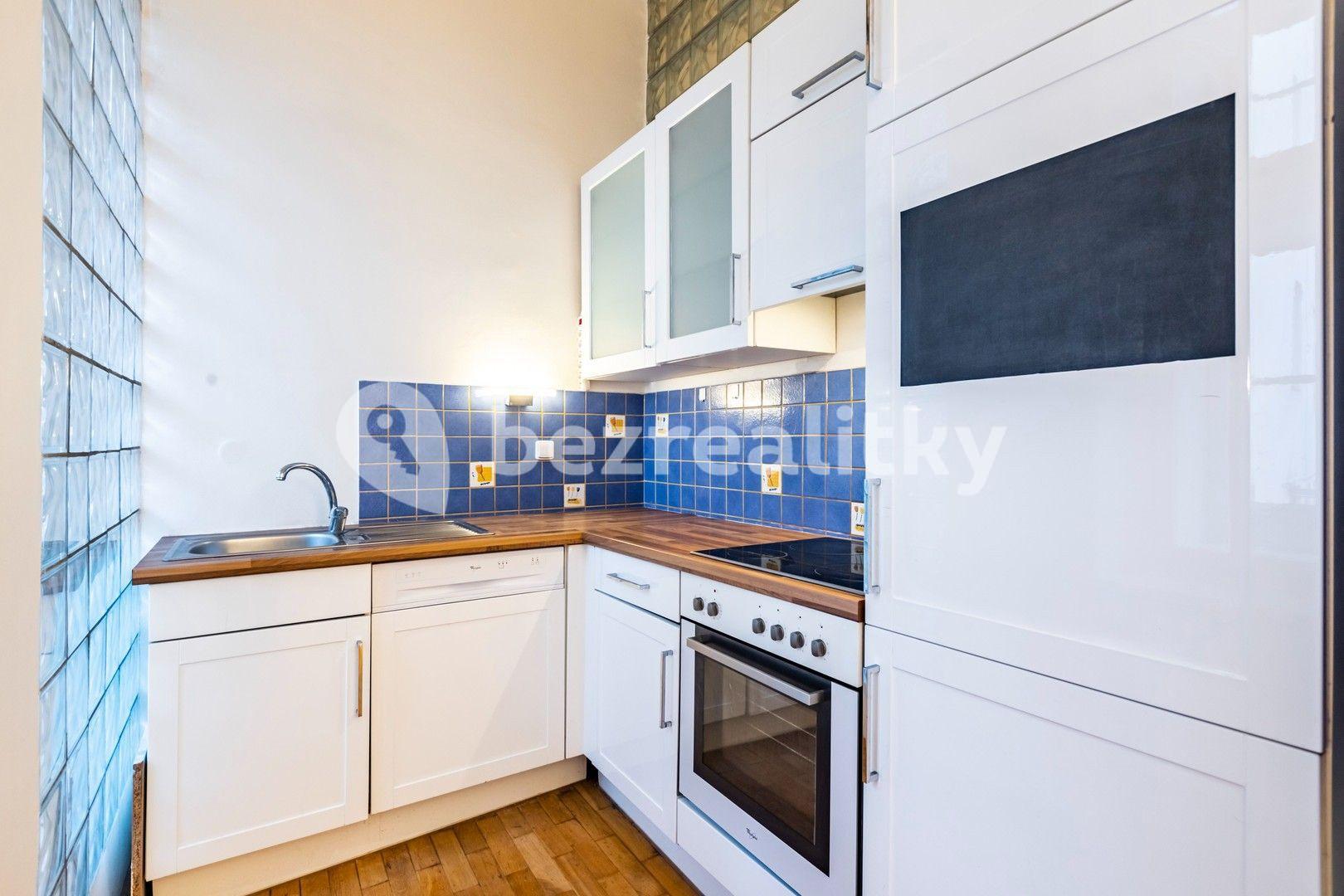 2 bedroom with open-plan kitchen flat to rent, 73 m², Roháčova, Prague, Prague