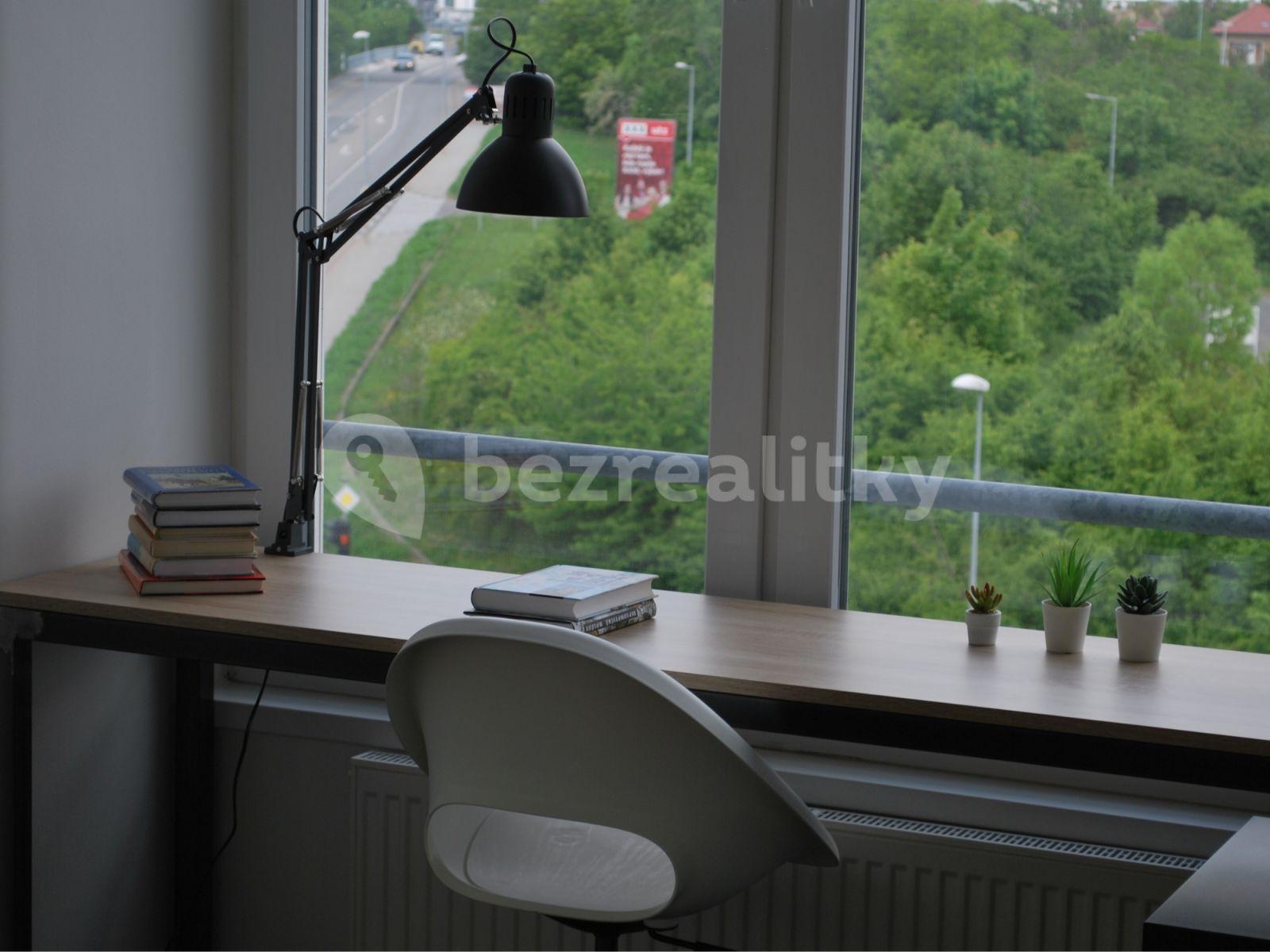 Studio flat to rent, 34 m², Nárožní, Prague, Prague