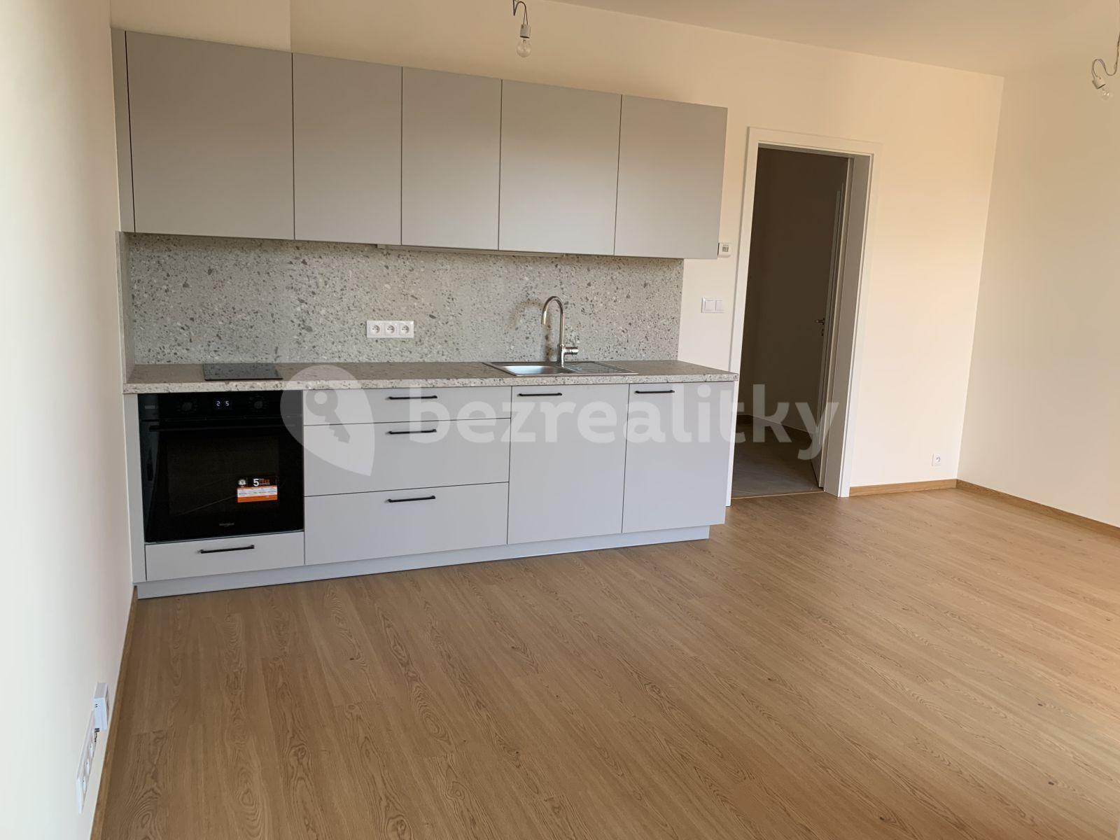 Studio flat to rent, 30 m², Klapálkova, Prague, Prague