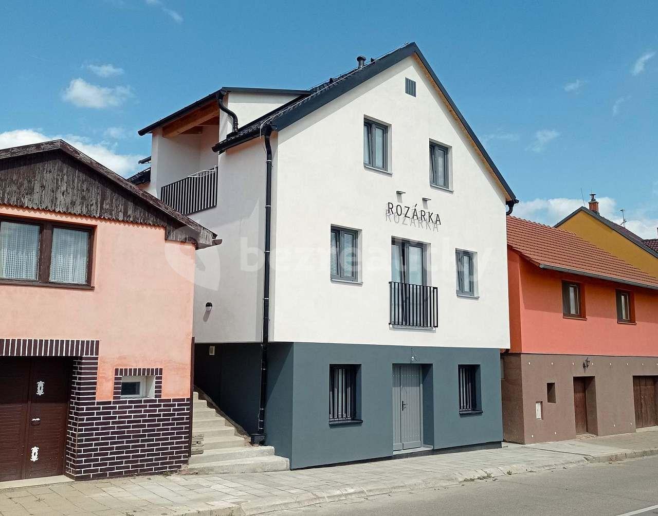 recreational property to rent, 0 m², Drnholec, Jihomoravský Region