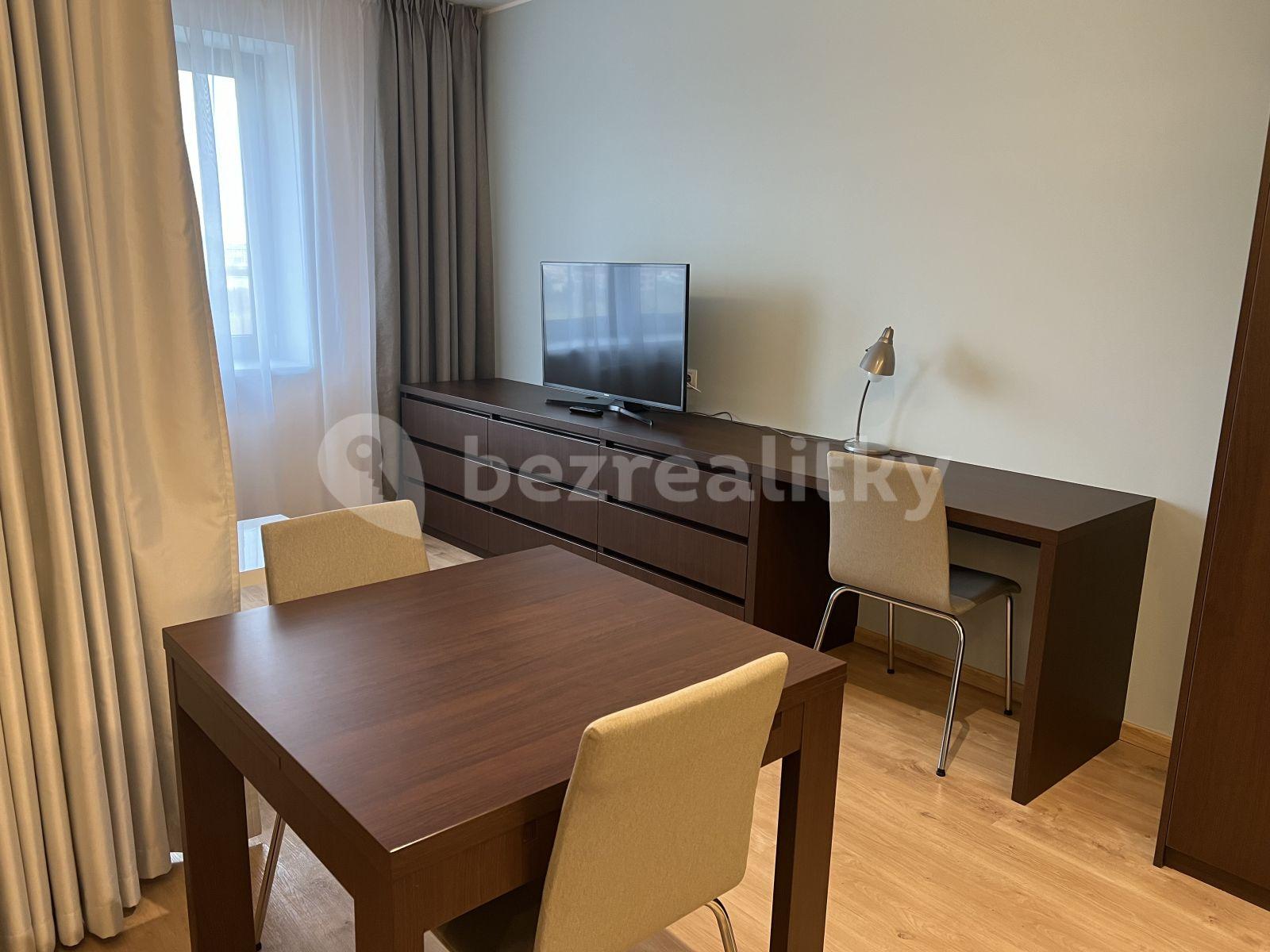 Studio flat to rent, 30 m², Mukařovského, Prague, Prague