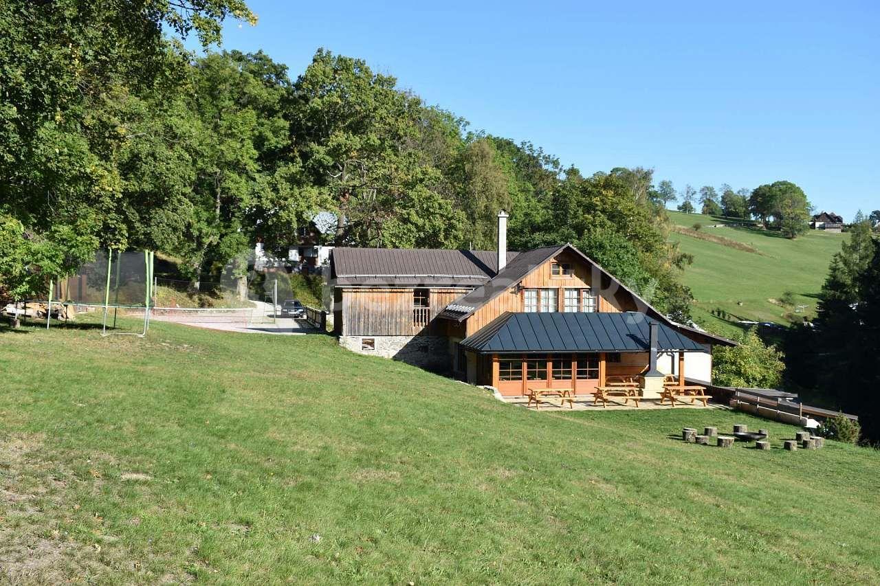 recreational property to rent, 0 m², Strážné, Královéhradecký Region