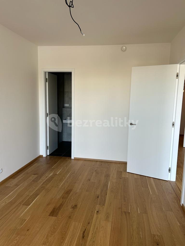 1 bedroom with open-plan kitchen flat to rent, 91 m², Jankovcova, Prague, Prague