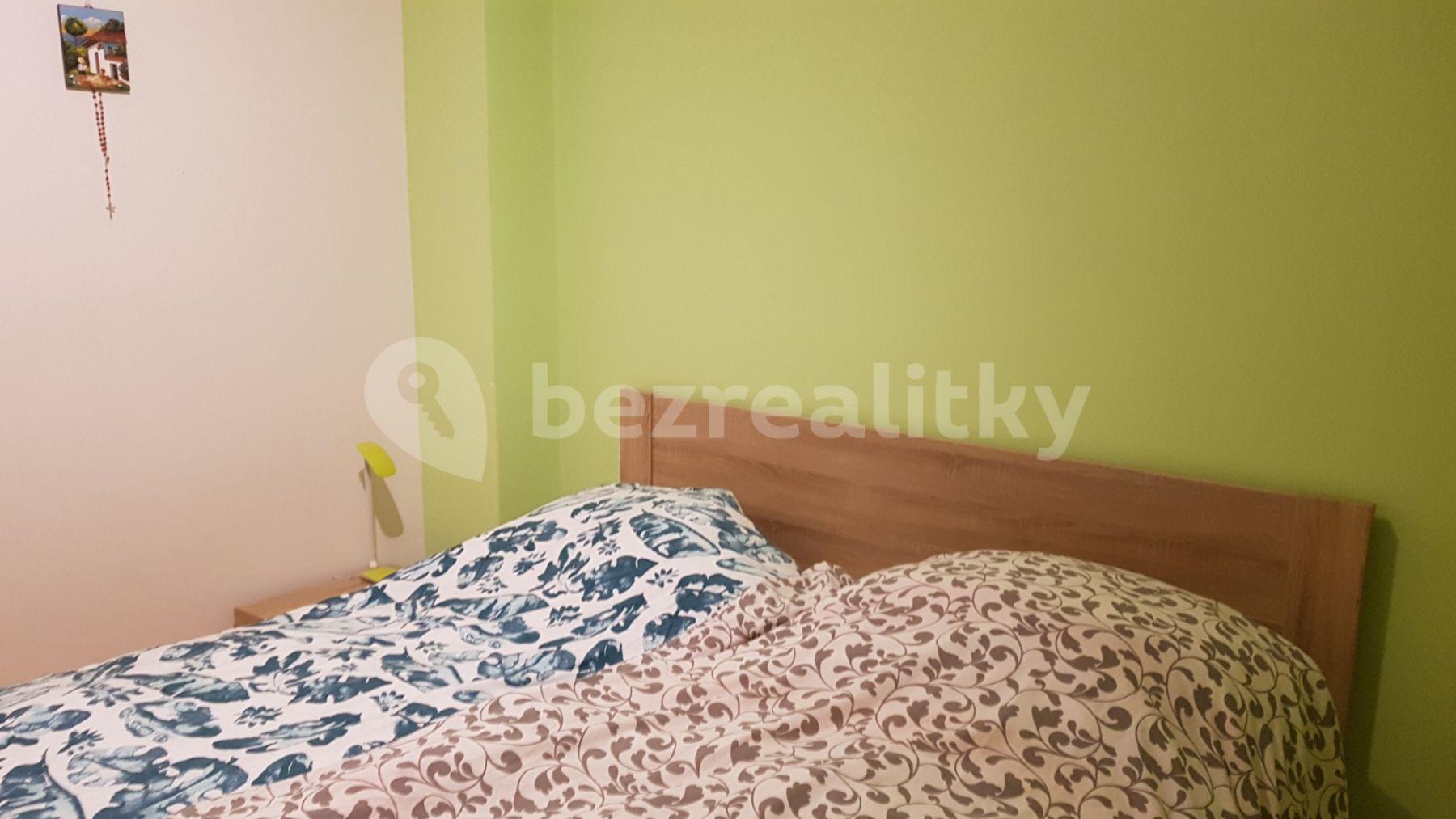 1 bedroom with open-plan kitchen flat to rent, 52 m², Jana Šťastného, Mníšek pod Brdy, Středočeský Region