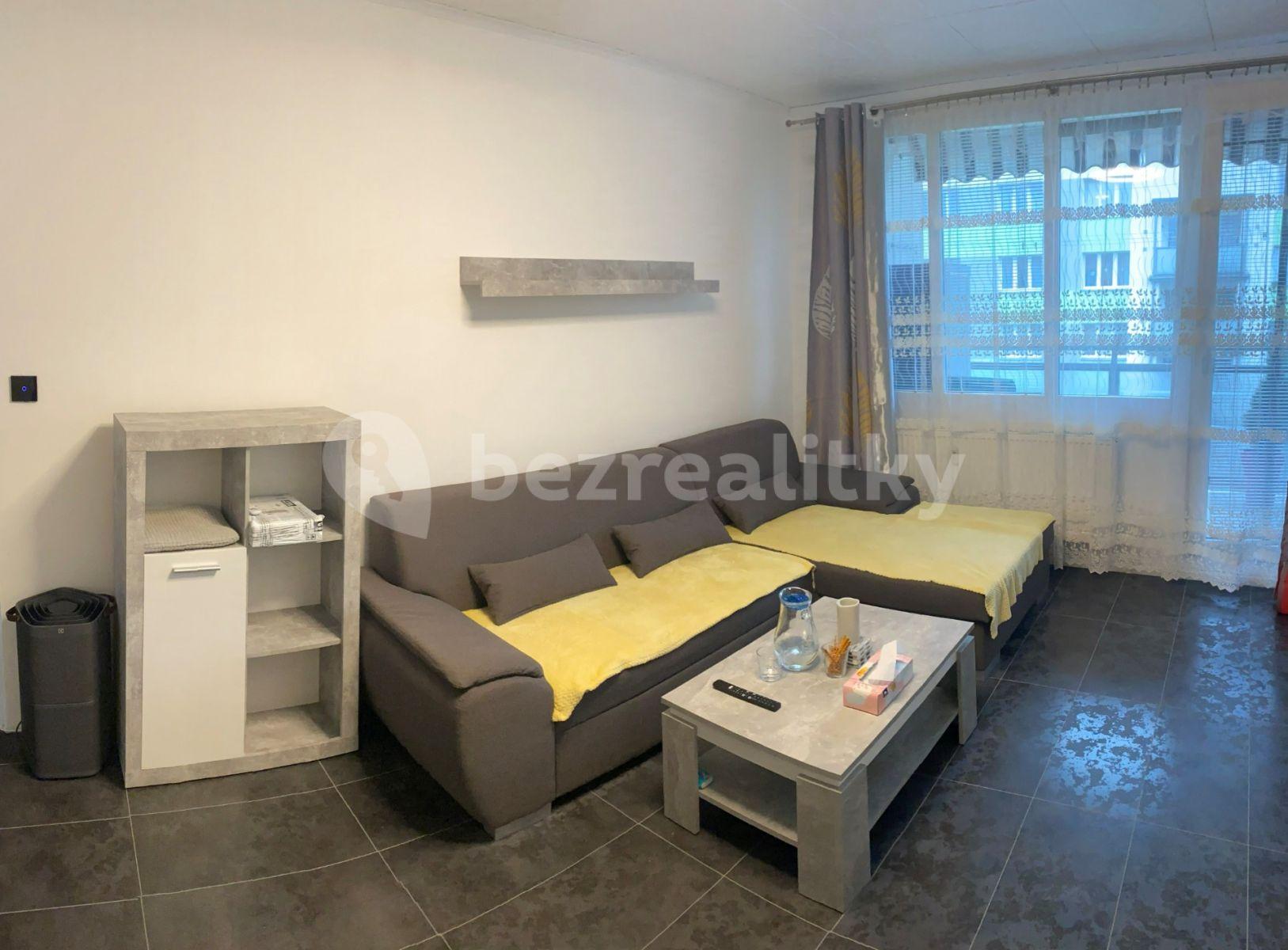 2 bedroom flat to rent, 66 m², Holoubkov, Plzeňský Region