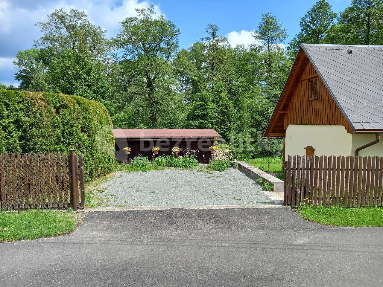 recreational property to rent, 0 m², Mezilečí, Královéhradecký Region