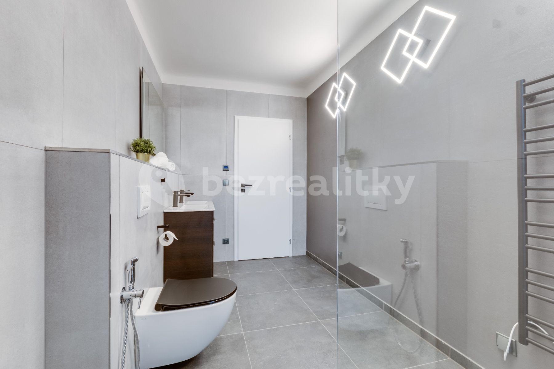 2 bedroom with open-plan kitchen flat to rent, 78 m², Jažlovická, Říčany, Středočeský Region