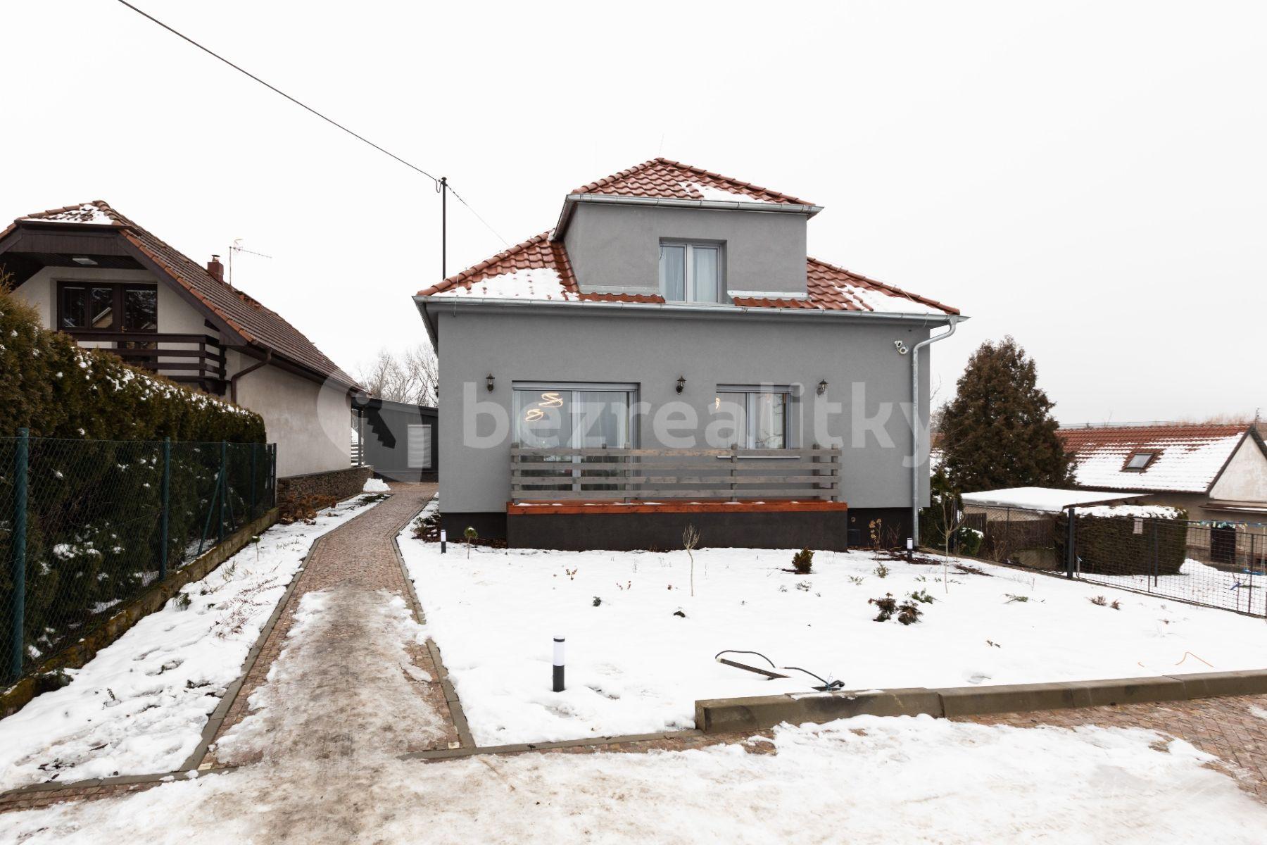 2 bedroom with open-plan kitchen flat to rent, 78 m², Jažlovická, Říčany, Středočeský Region