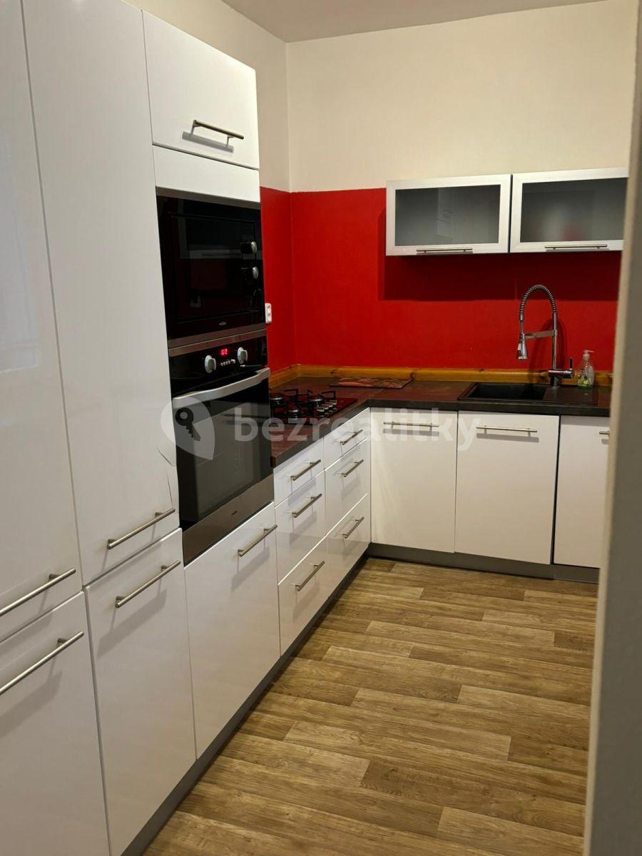 3 bedroom flat to rent, 68 m², Nádražní, Šternberk, Olomoucký Region