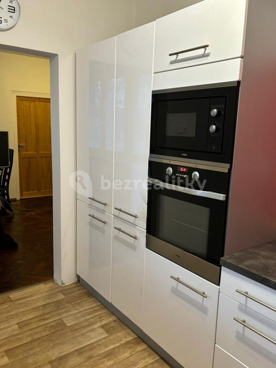 3 bedroom flat to rent, 68 m², Nádražní, Šternberk, Olomoucký Region