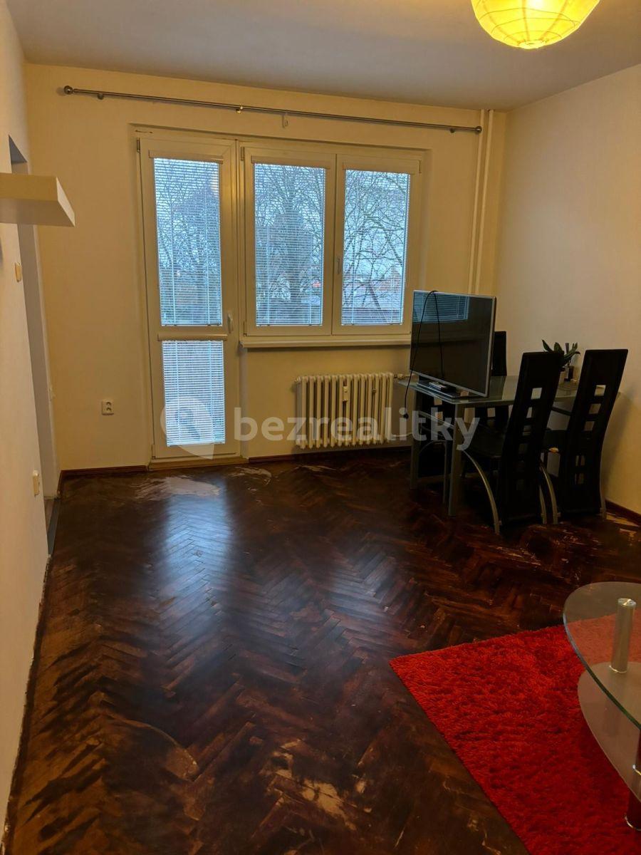 3 bedroom flat to rent, 68 m², Nádražní, Šternberk, Olomoucký Region