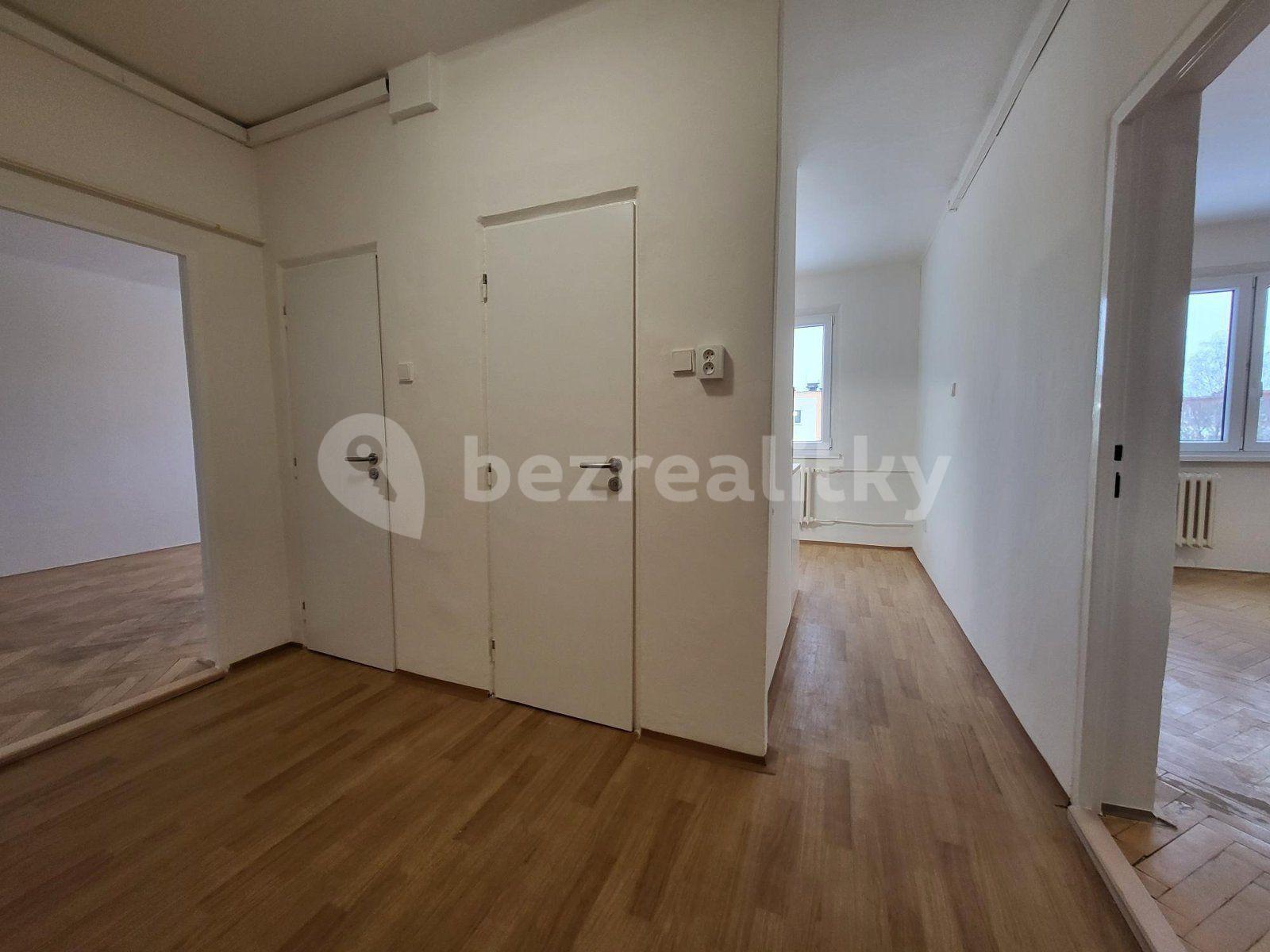 2 bedroom flat to rent, 52 m², Školská, Karviná, Moravskoslezský Region