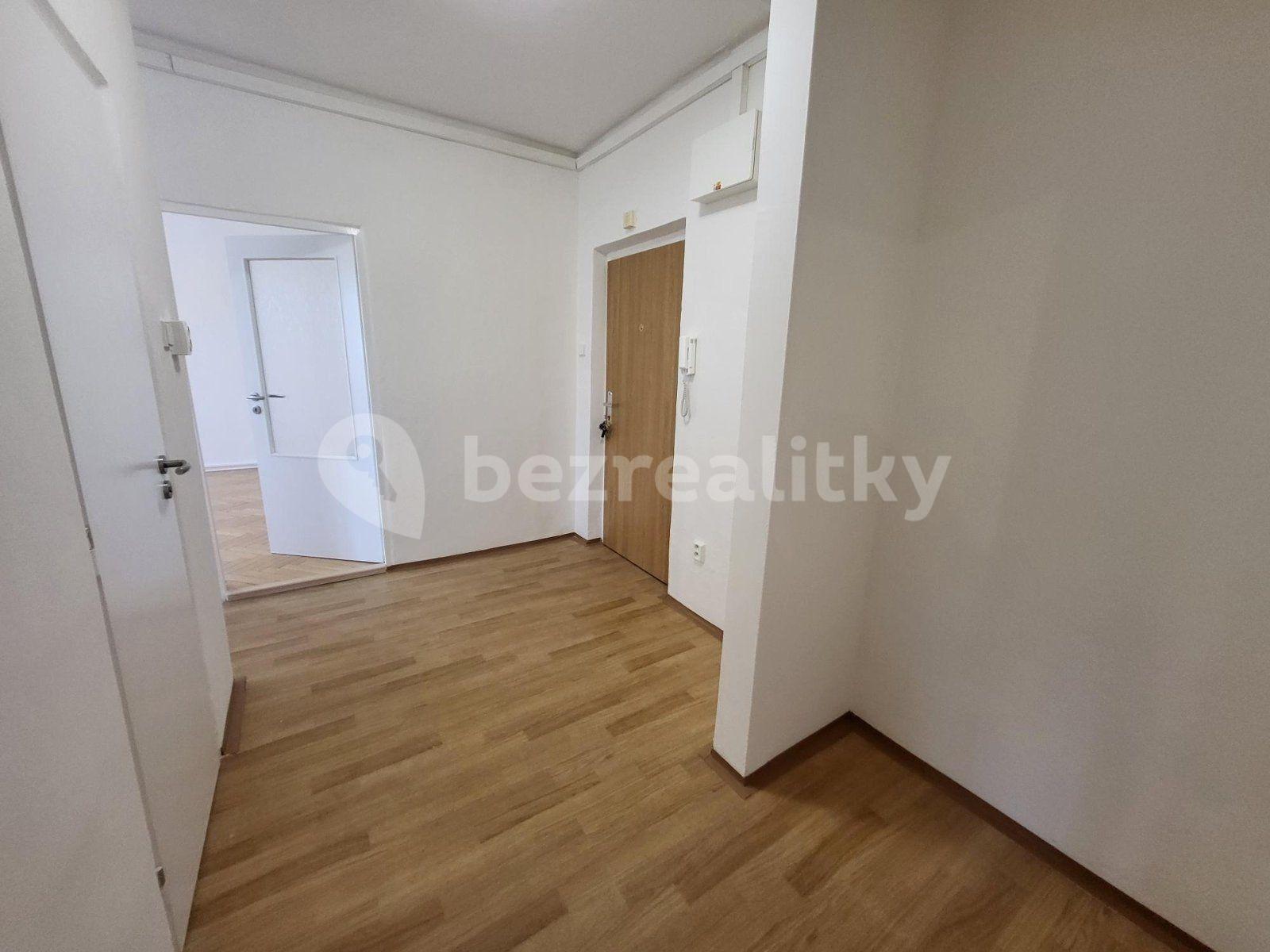 2 bedroom flat to rent, 52 m², Školská, Karviná, Moravskoslezský Region