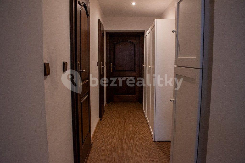 3 bedroom with open-plan kitchen flat to rent, 100 m², Revoluční, Teplice, Ústecký Region