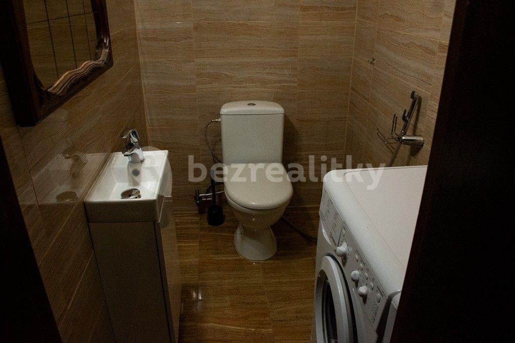 3 bedroom with open-plan kitchen flat to rent, 100 m², Revoluční, Teplice, Ústecký Region