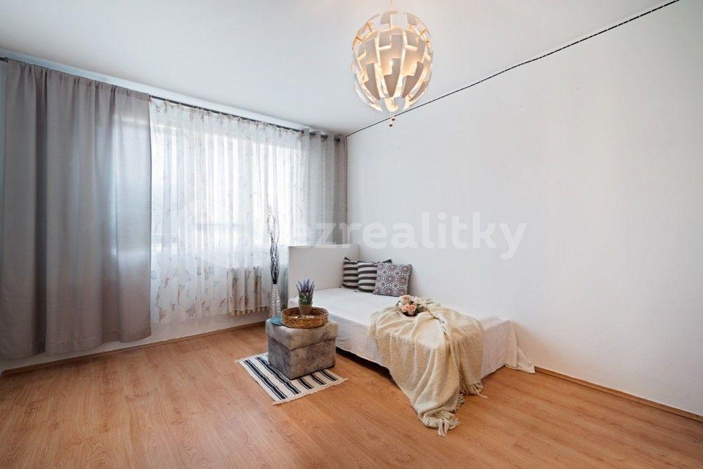 2 bedroom flat to rent, 56 m², Olbramovická, Prague, Prague