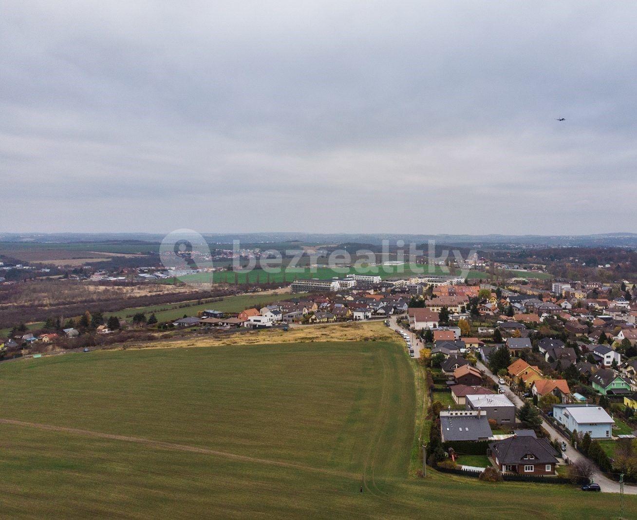 plot for sale, 21,479 m², Západní, Horoměřice, Středočeský Region