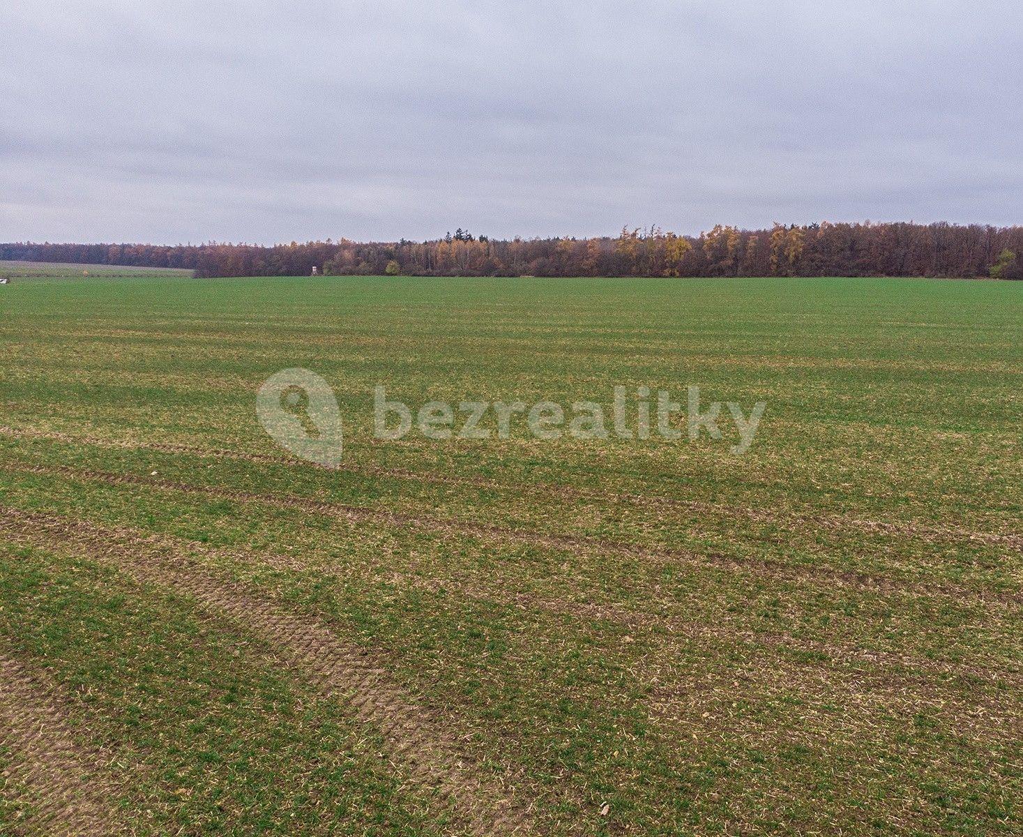 plot for sale, 21,479 m², Západní, Horoměřice, Středočeský Region