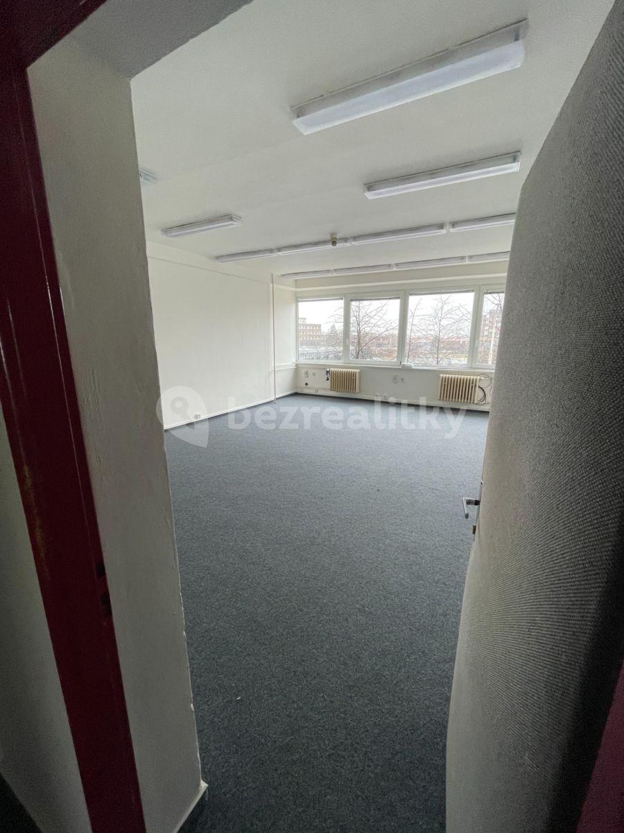 office to rent, 200 m², Služeb, Prague, Prague