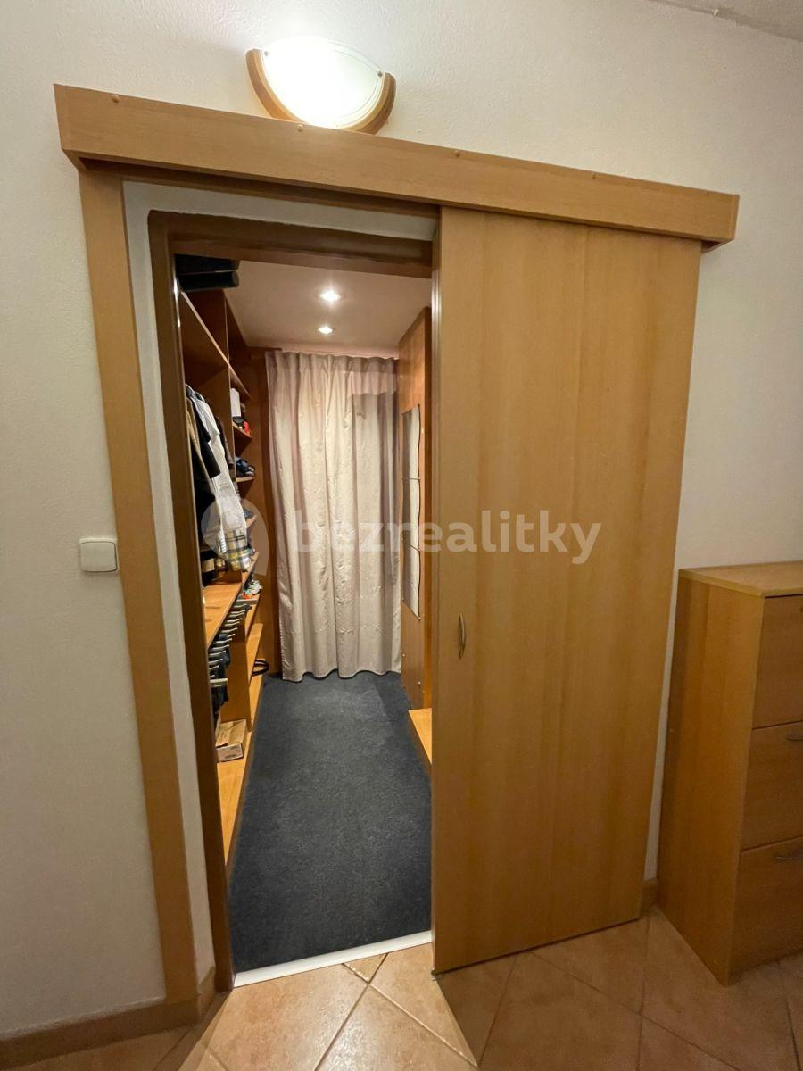 2 bedroom flat to rent, 57 m², Benešova, Třebíč, Vysočina Region