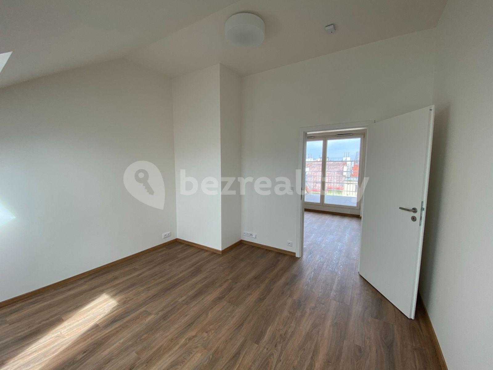 1 bedroom with open-plan kitchen flat to rent, 57 m², Šaldova, Prague, Prague