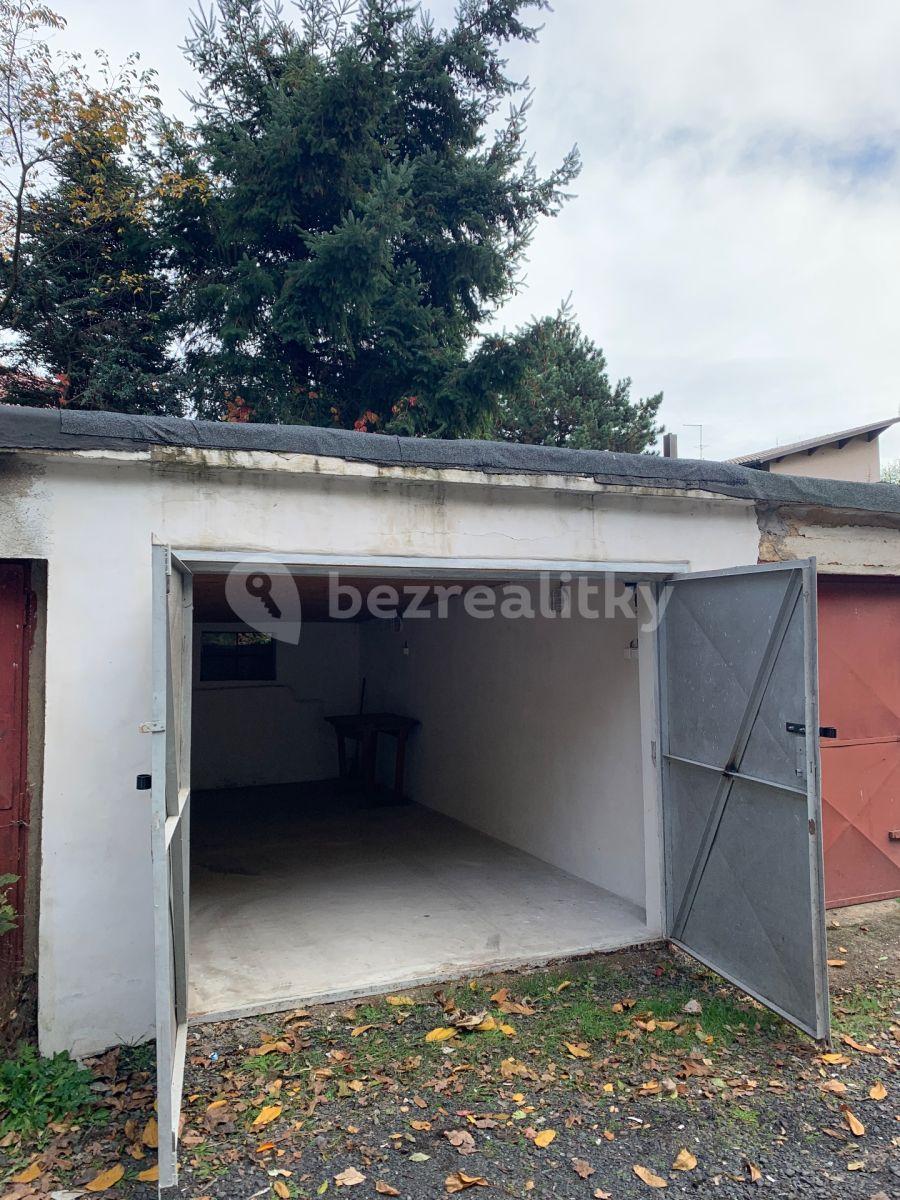 garage for sale, 21 m², Pod Petřinami, Prague, Prague