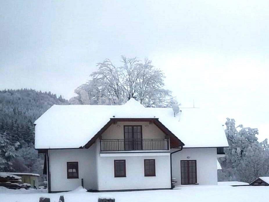 recreational property to rent, 0 m², Horní Stropnice, Jihočeský Region