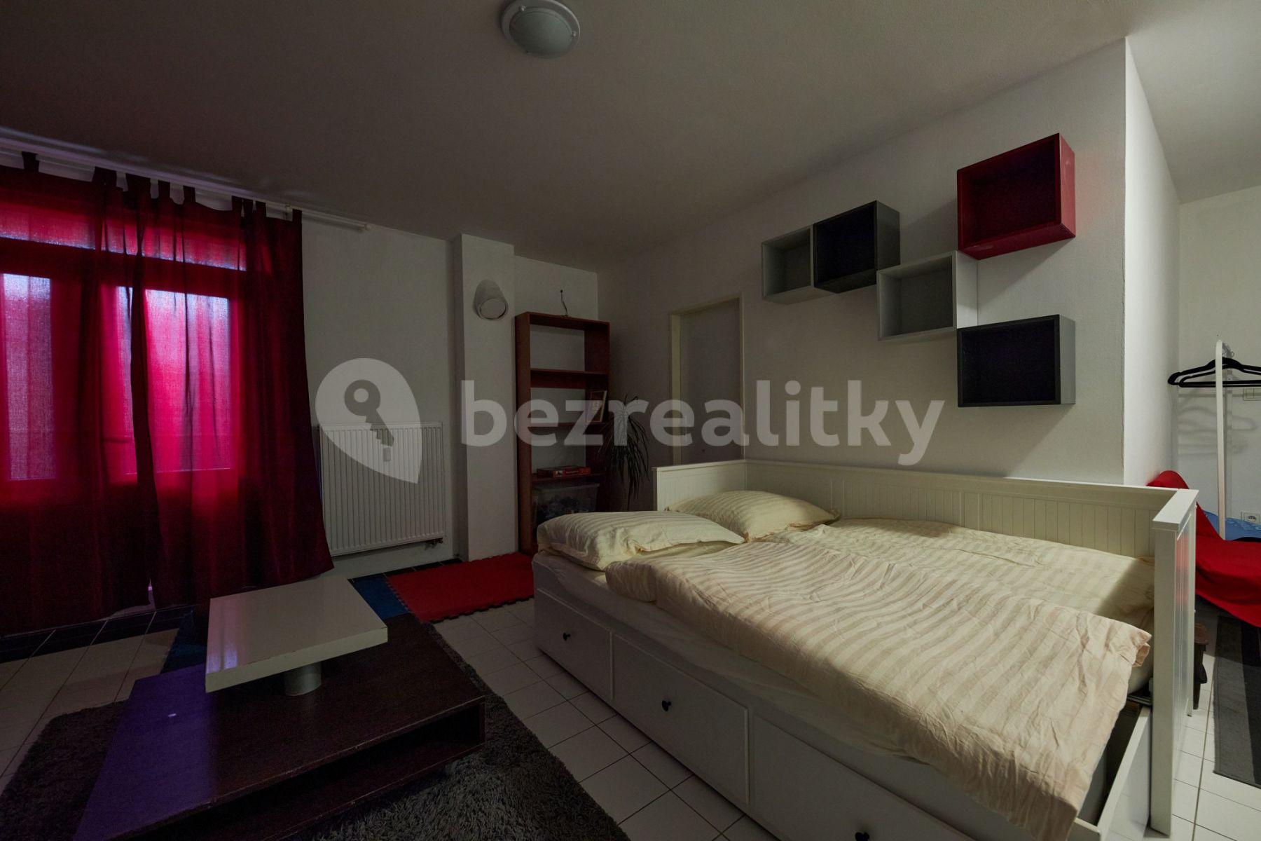 2 bedroom flat to rent, 58 m², Hradská, Vrakuňa, Bratislavský Region