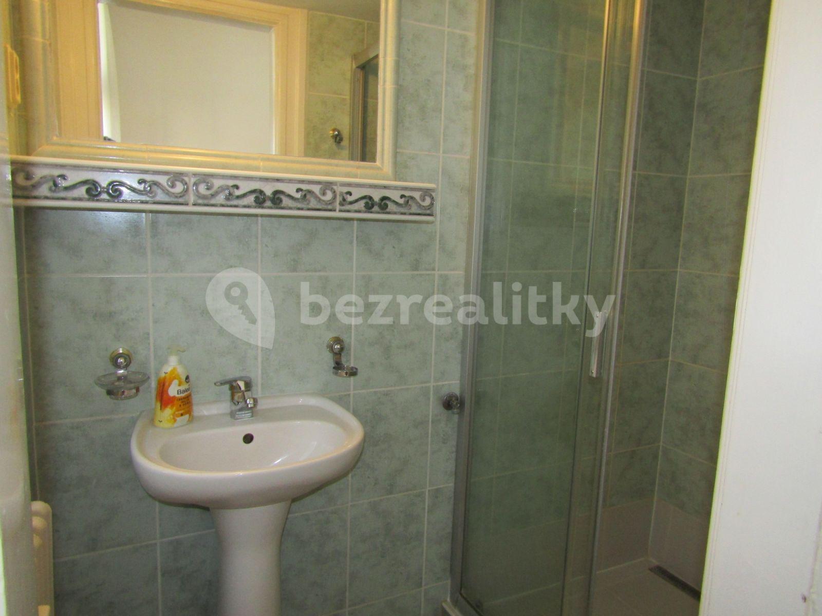 2 bedroom flat to rent, 43 m², Gorkého, Bratislava - mestská časť Staré Mesto, Bratislavský Region