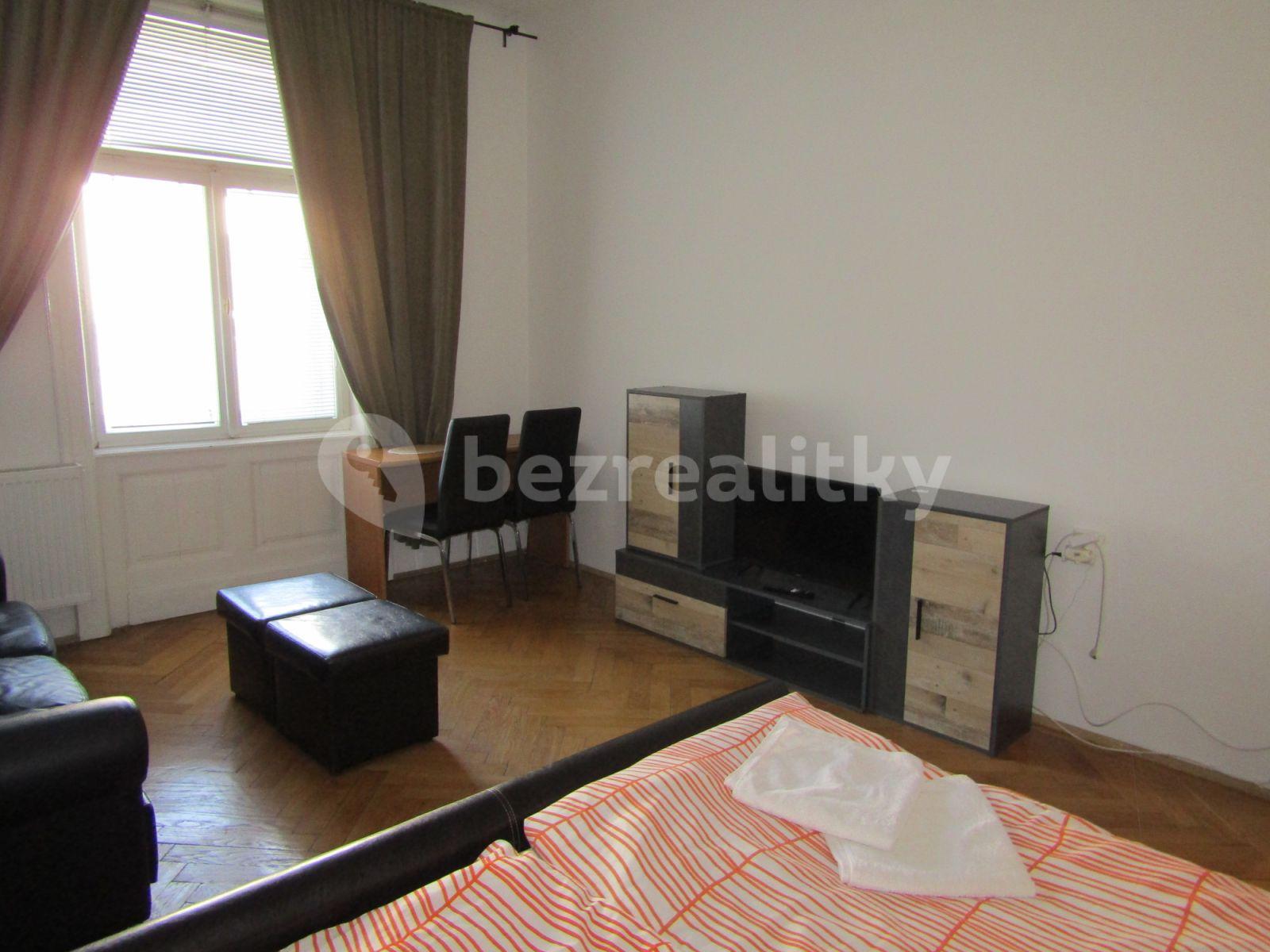 2 bedroom flat to rent, 43 m², Gorkého, Bratislava - mestská časť Staré Mesto, Bratislavský Region