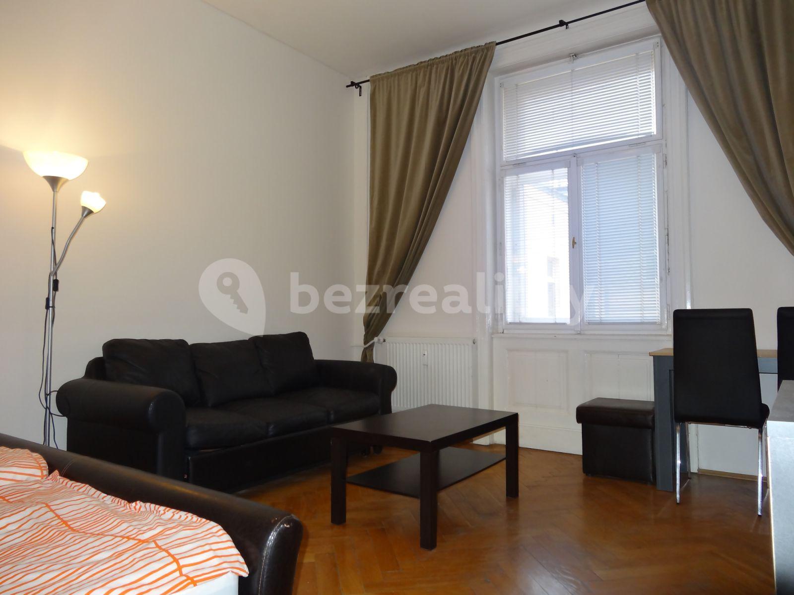 2 bedroom flat to rent, 43 m², Gorkého, Bratislava - mestská časť Staré Mesto, Bratislavský Region