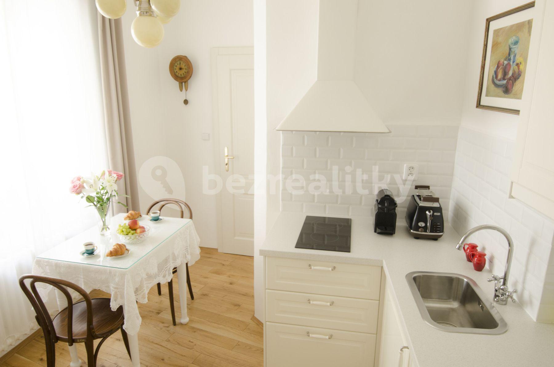 2 bedroom flat to rent, 55 m², Karlova, Prague, Prague