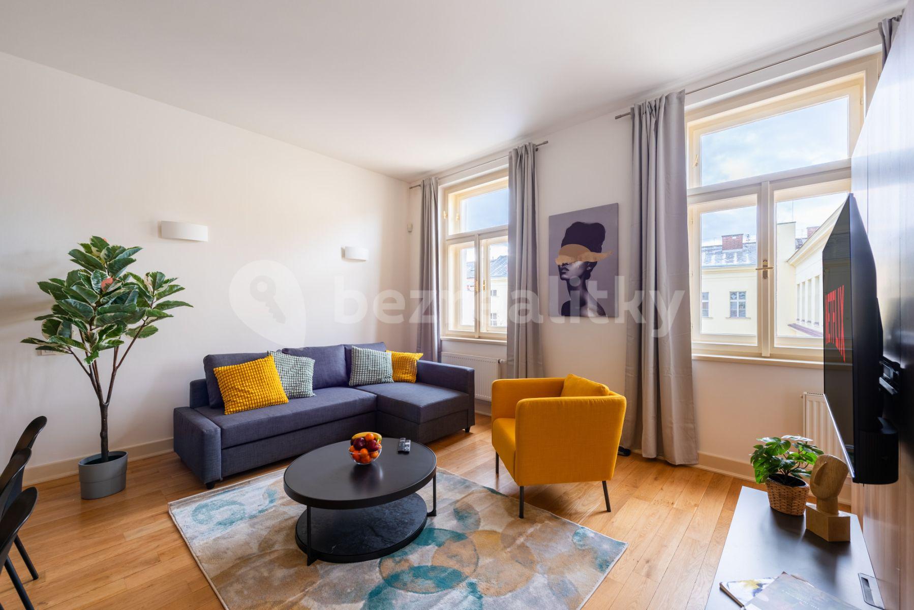 4 bedroom flat to rent, 96 m², Černá, Prague, Prague