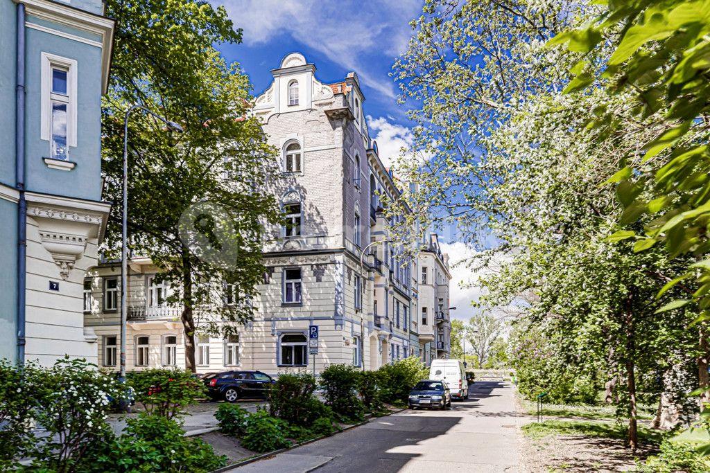 2 bedroom flat to rent, 61 m², Kaizlovy sady, Prague, Prague