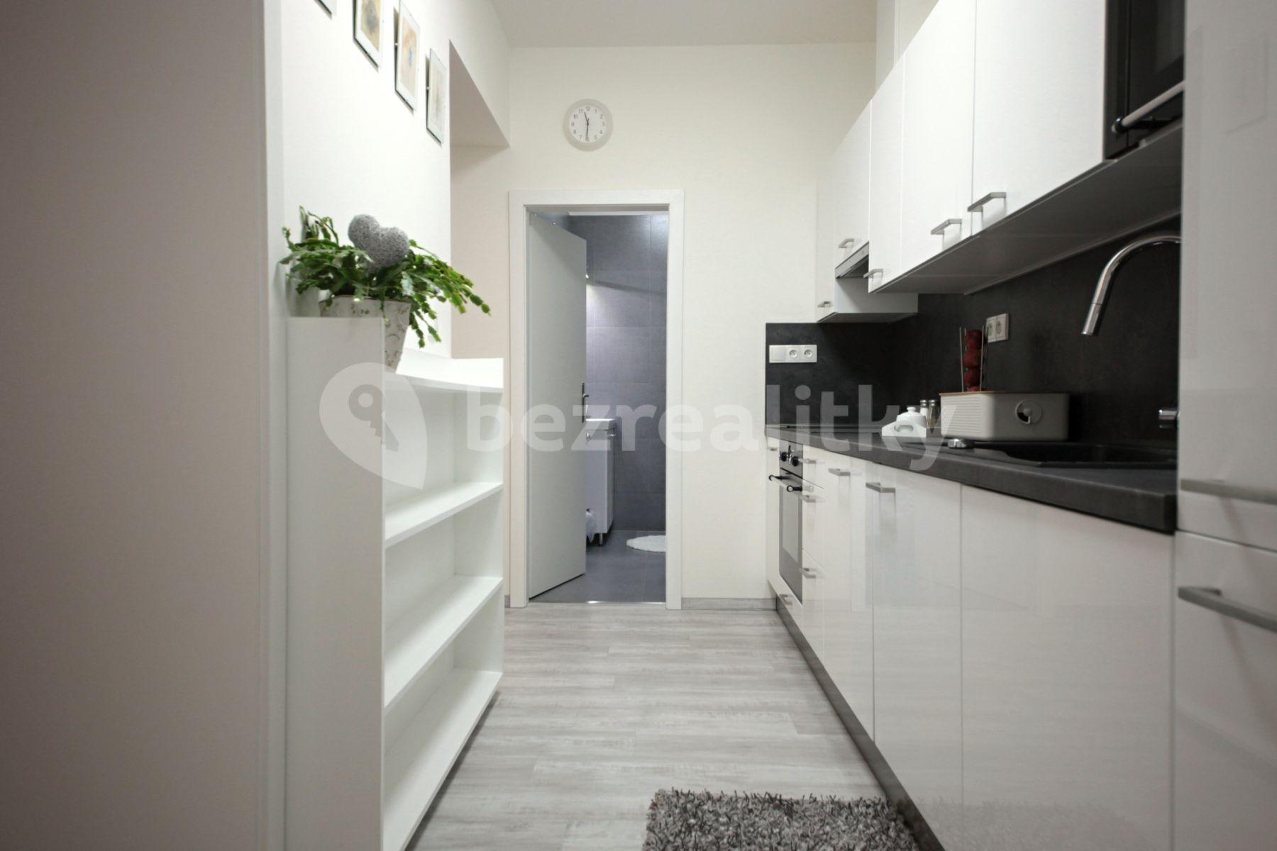 2 bedroom flat to rent, 56 m², Slovinská, Prague, Prague