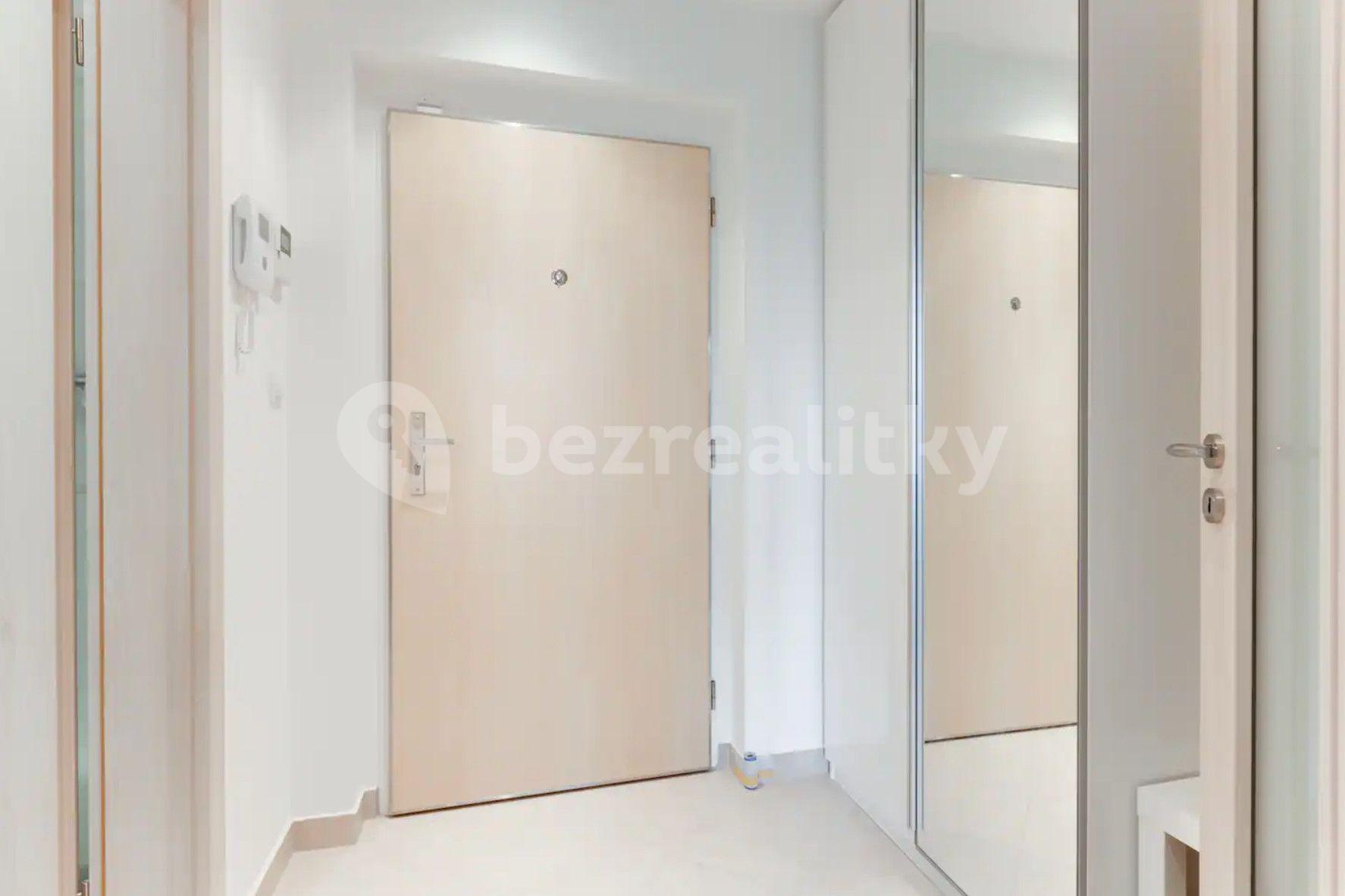 1 bedroom flat to rent, 32 m², Olšanská, Prague, Prague