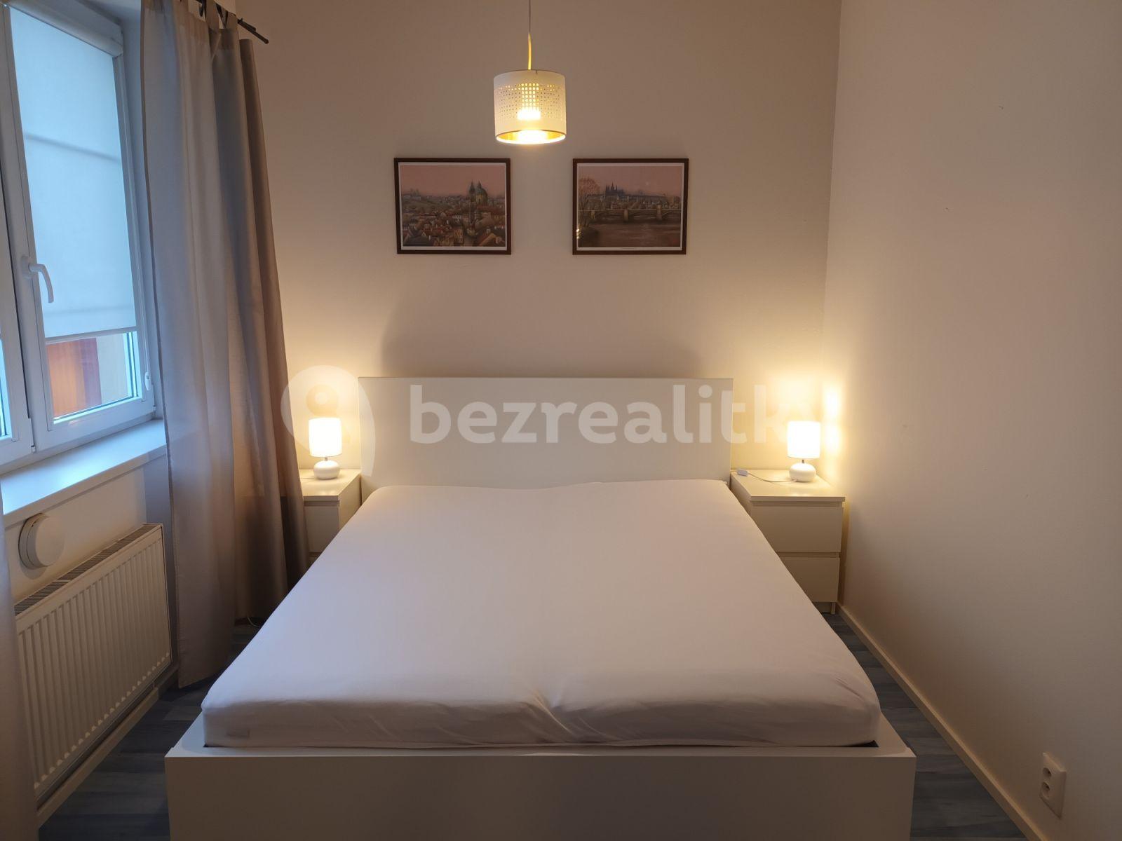 2 bedroom flat to rent, 67 m², V Zahradách, Prague, Prague